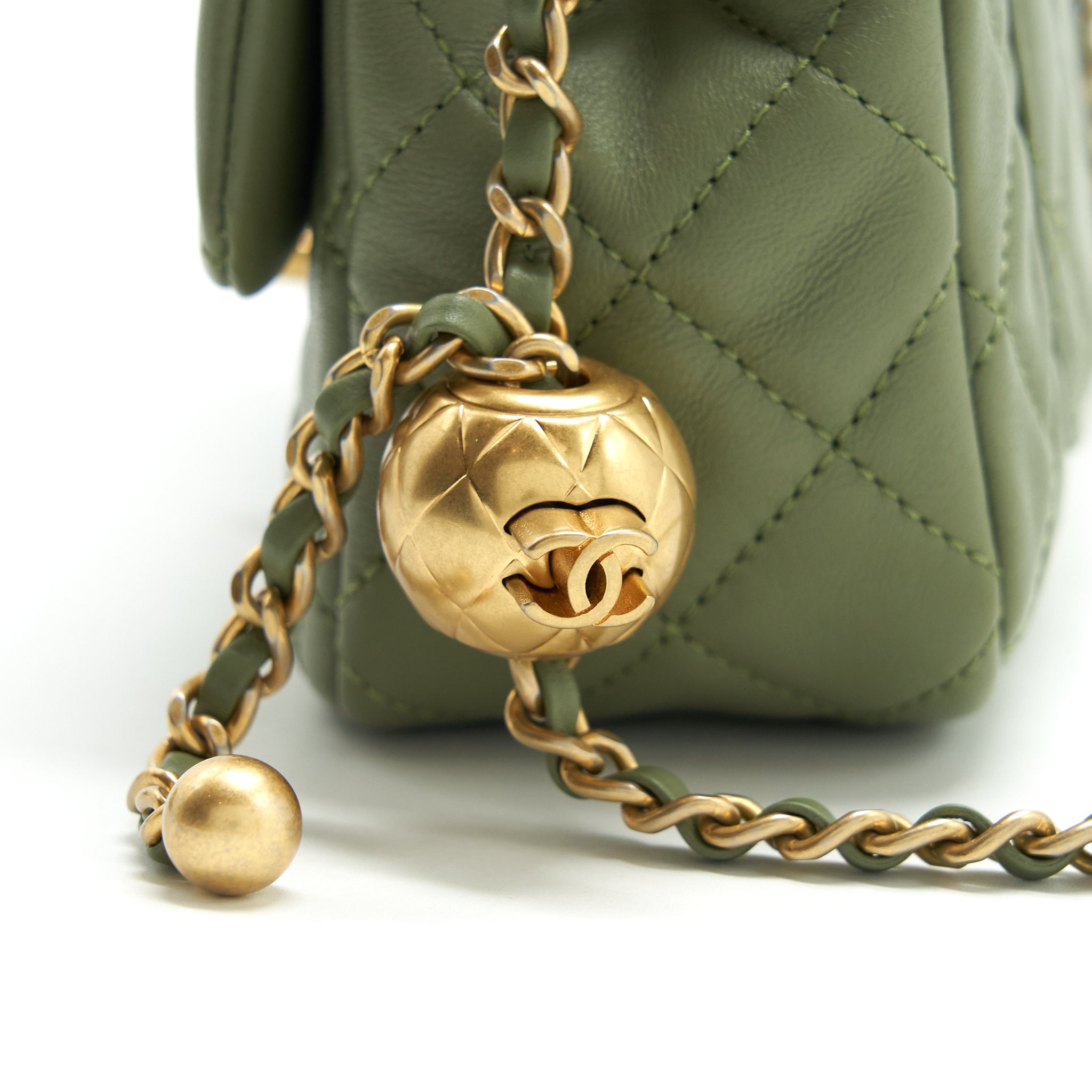 CHANEL PEARL CRUSH MINI RECTANGULAR FLAP BAG 21B LAMBSKIN GREEN GHW
