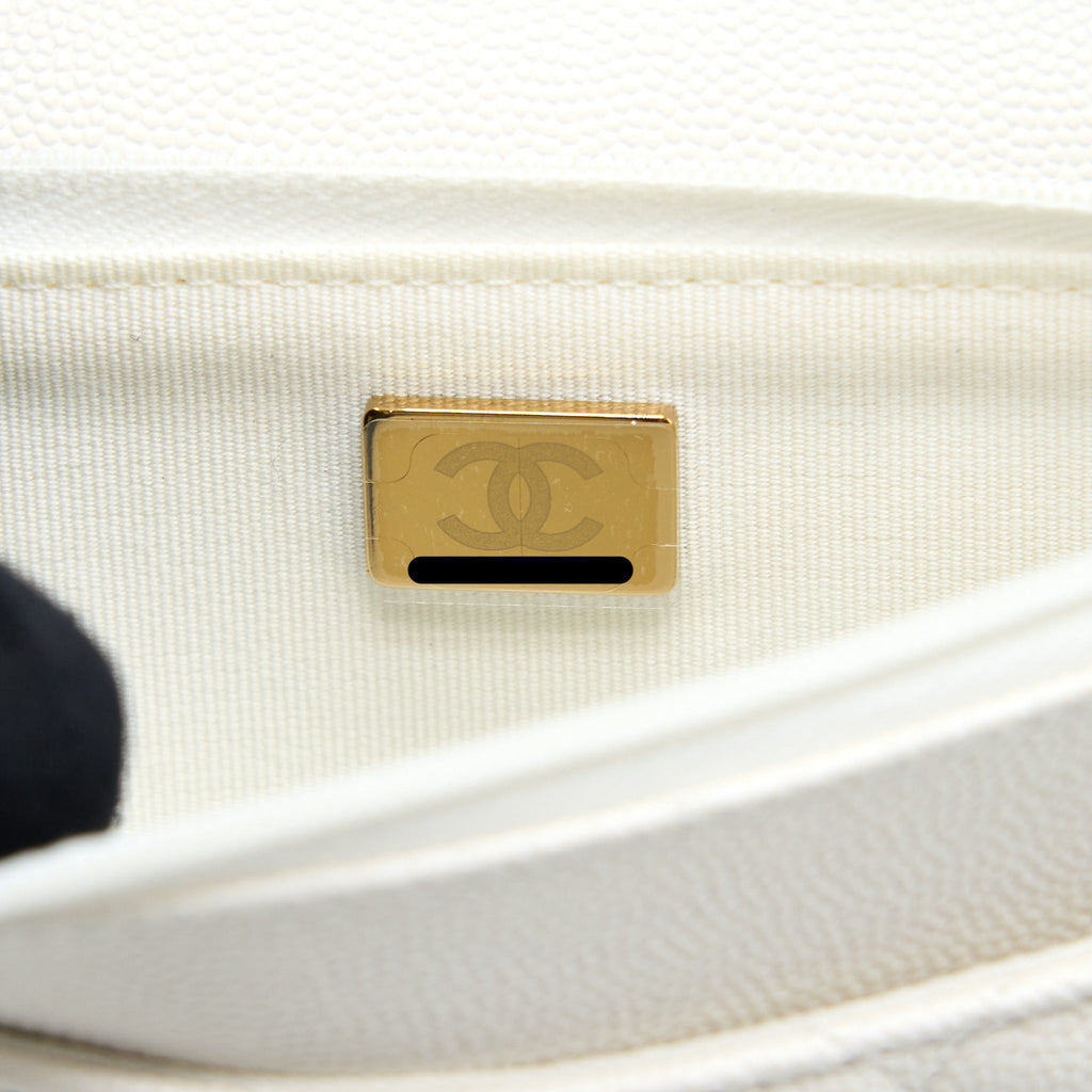 CHANEL CLASSIC WALLET ON CHAIN CAVIAR WHITE LGHW (MICROCHIP)