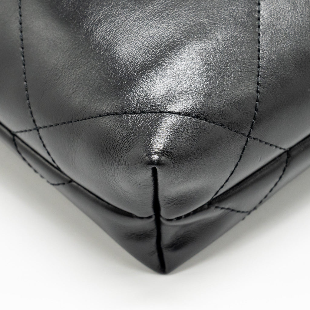 CHANEL MINI 22 BAG SHINY CALFSKIN BLACK GHW (MICROCHIP)