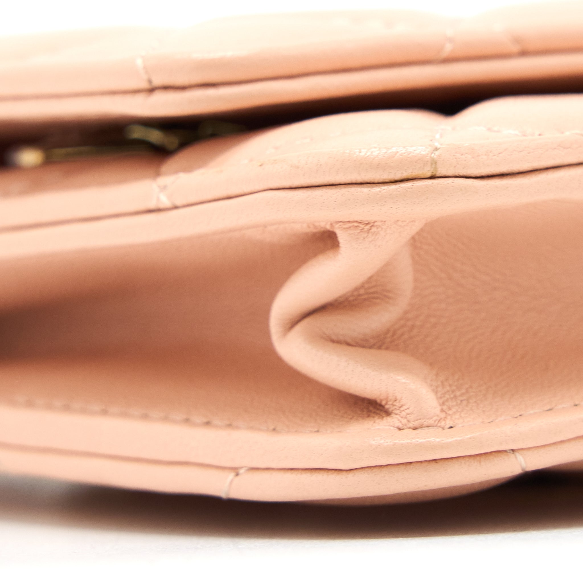 CHANEL CLASSIC WALLET ON CHAIN LAMBSKIN LIGHT PINK LGHW