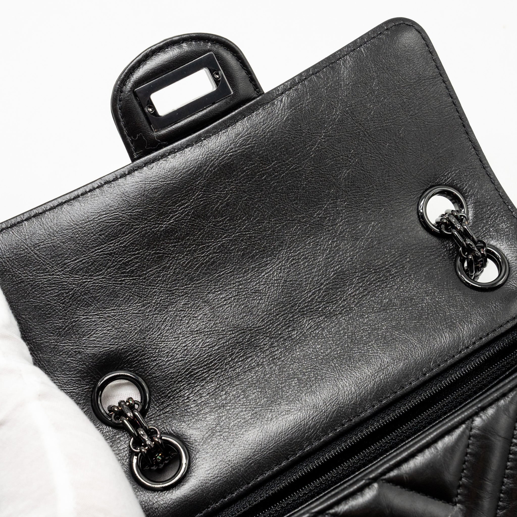CHANEL MINI 2.55 REISSUE CHEVRON CALFSKIN SO BLACK