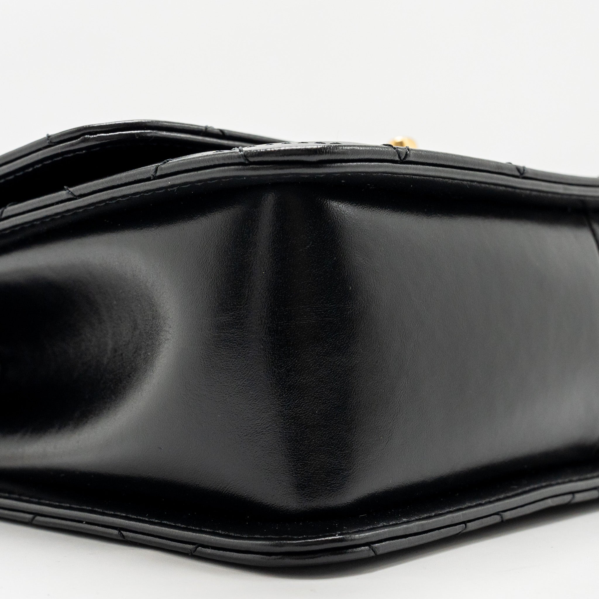 CHANEL GOLD CRUSH FLAP BAG CALFSKIN BLACK GHW (MICROCHIP)