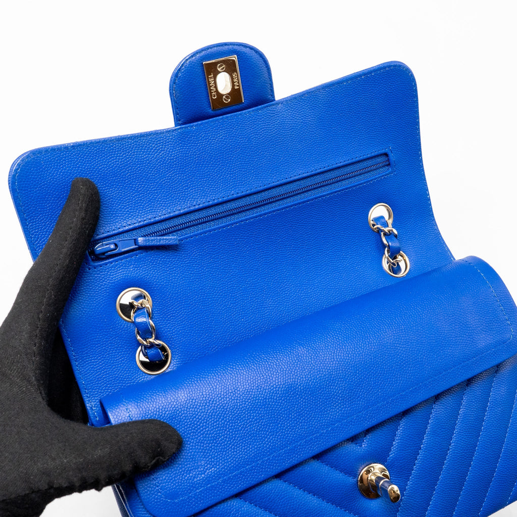 CHANEL SMALL CLASSIC DOUBLE FLAP BAG CHEVRON CAVIAR BLUE LGHW