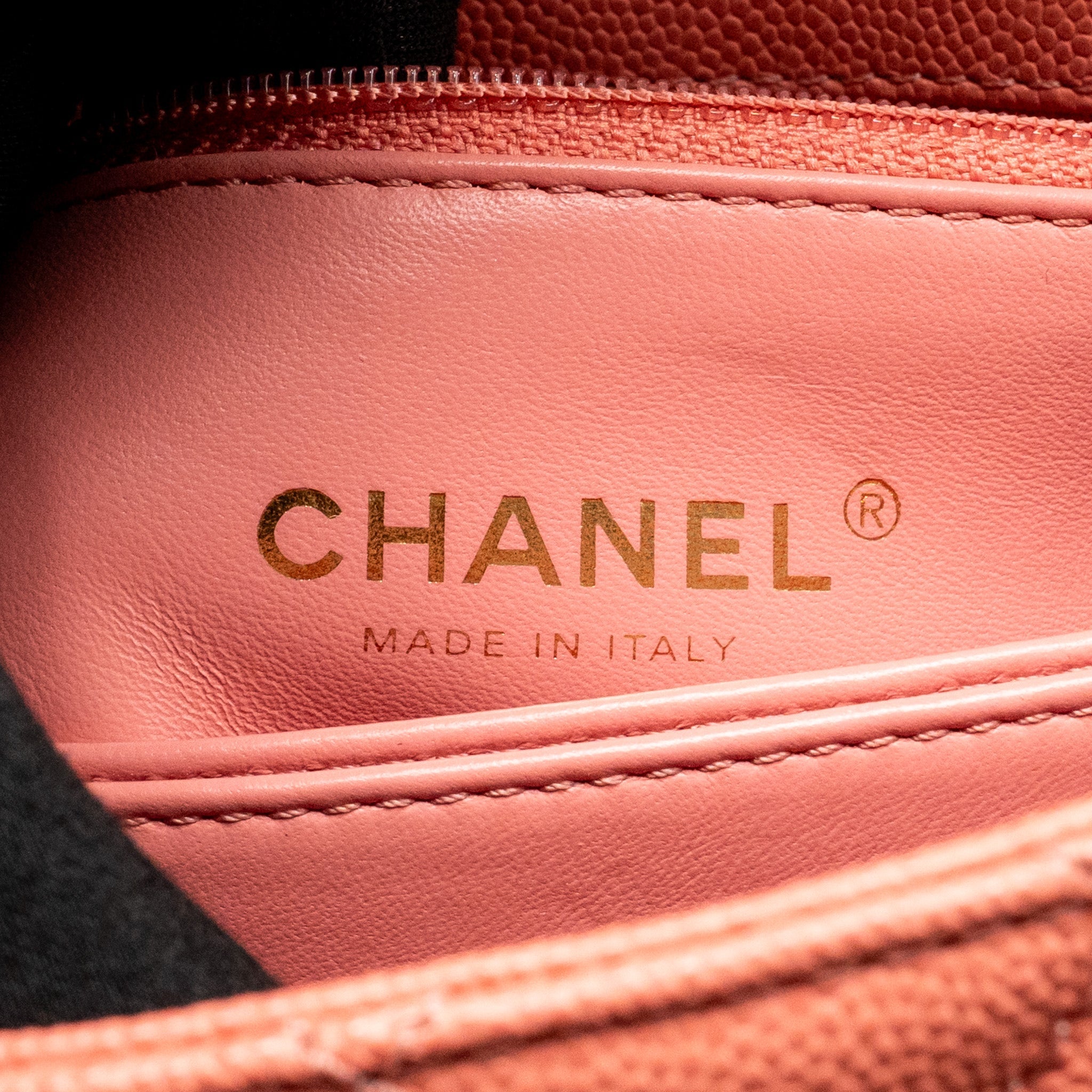 CHANEL SMALL COCO HANDLE CAVIAR PINK LGHW (MICROCHIP)