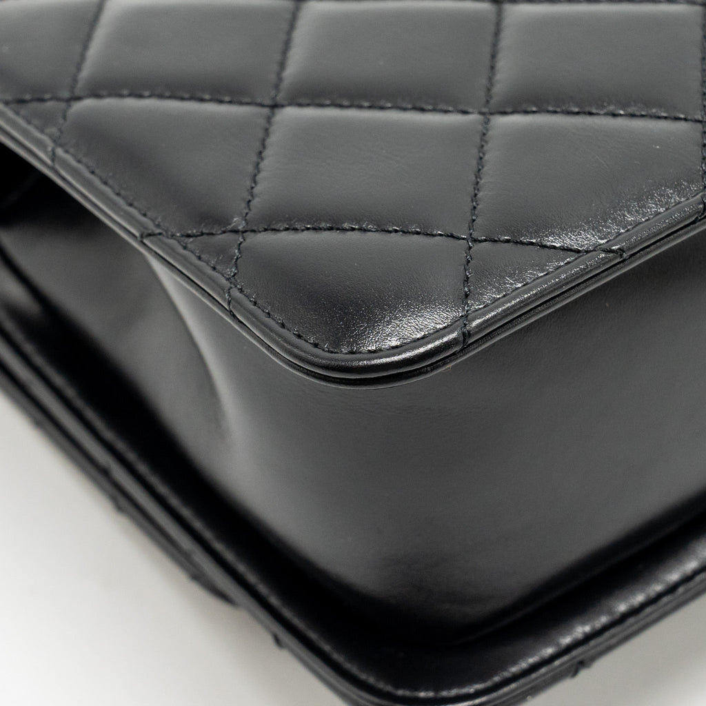 CHANEL GOLD CRUSH FLAP BAG CALFSKIN BLACK GHW (MICROCHIP)