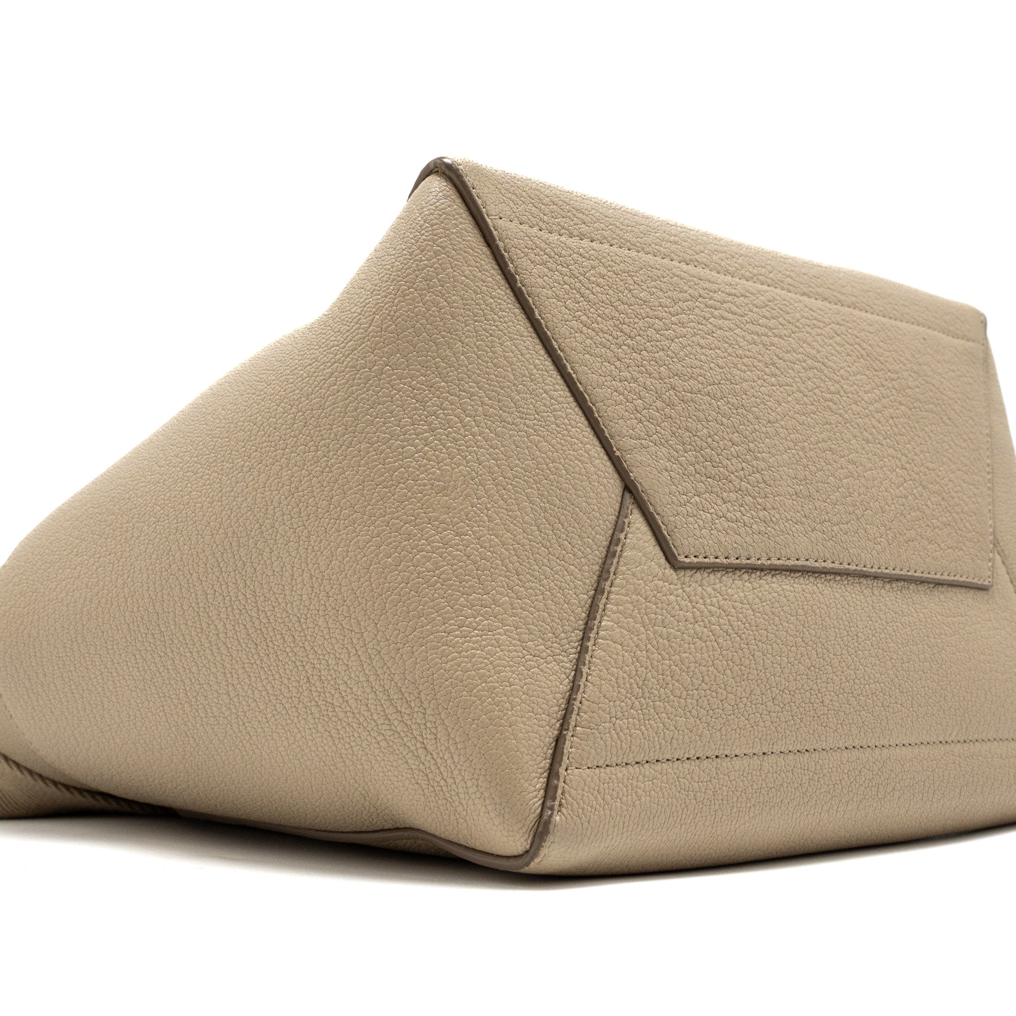 CELINE SANGLE BUCKET BAG CALFSKIN BEIGE GHW