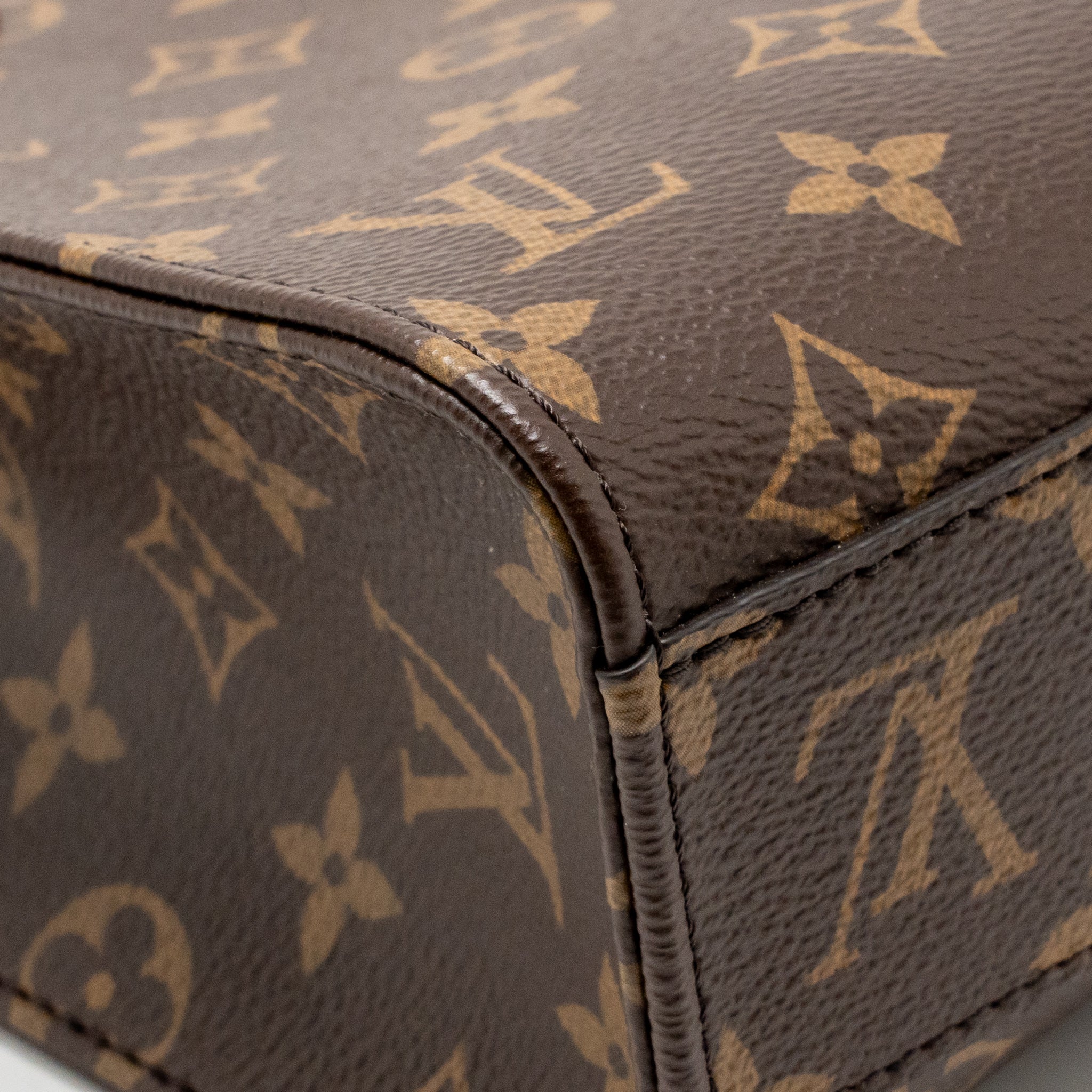 LOUIS VUITTON SAC PLAT BB MONOGRAM CANVAS GHW