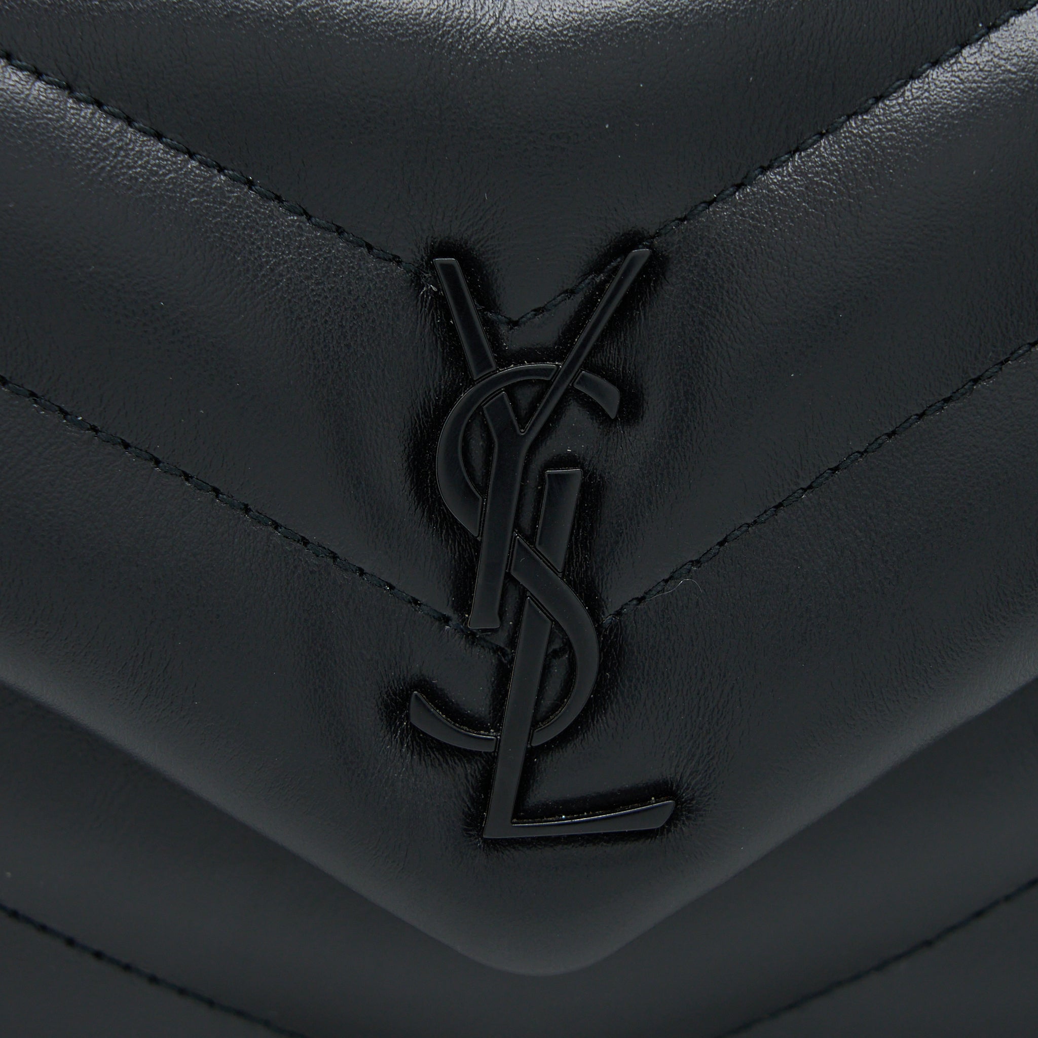 SAINT LAURENT LOULOU TOY STRAP BAG CALFSKIN BLACK WITH BLACK HARDWARE
