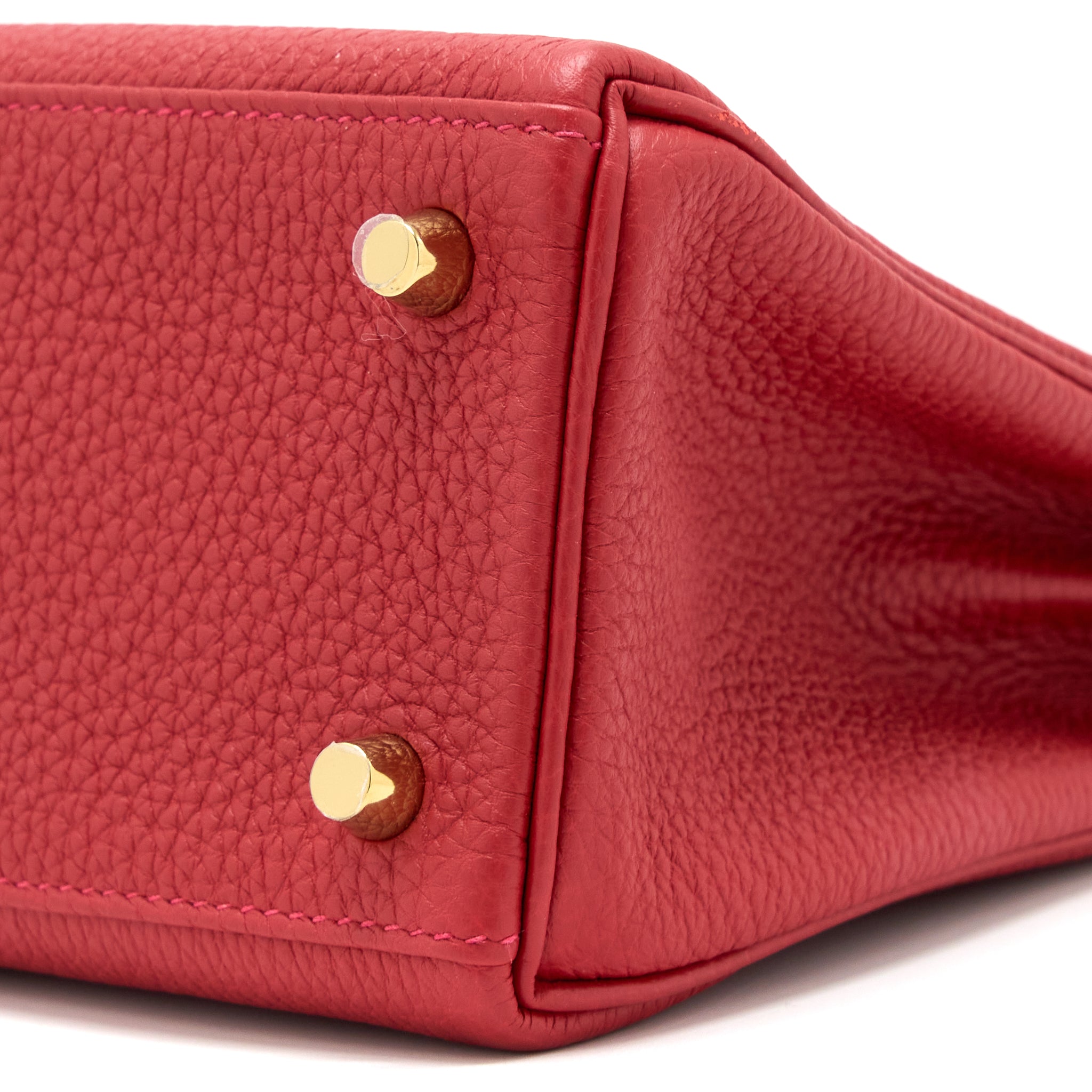 HERMES KELLY 25 TOGO Q5 ROUGE CASAQUE GHW