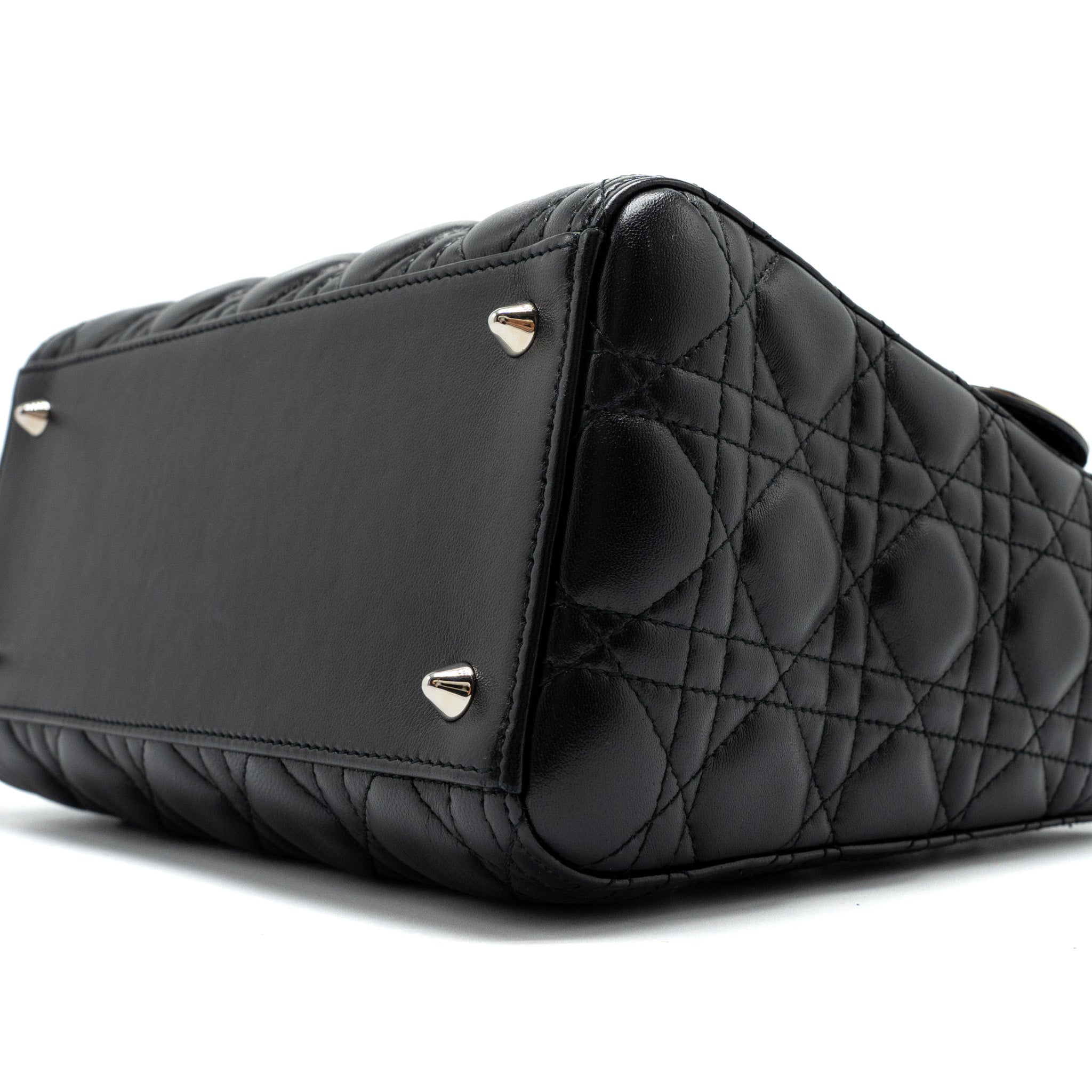 DIOR MEDIUM LADY DIOR LAMBSKIN BLACK SHW