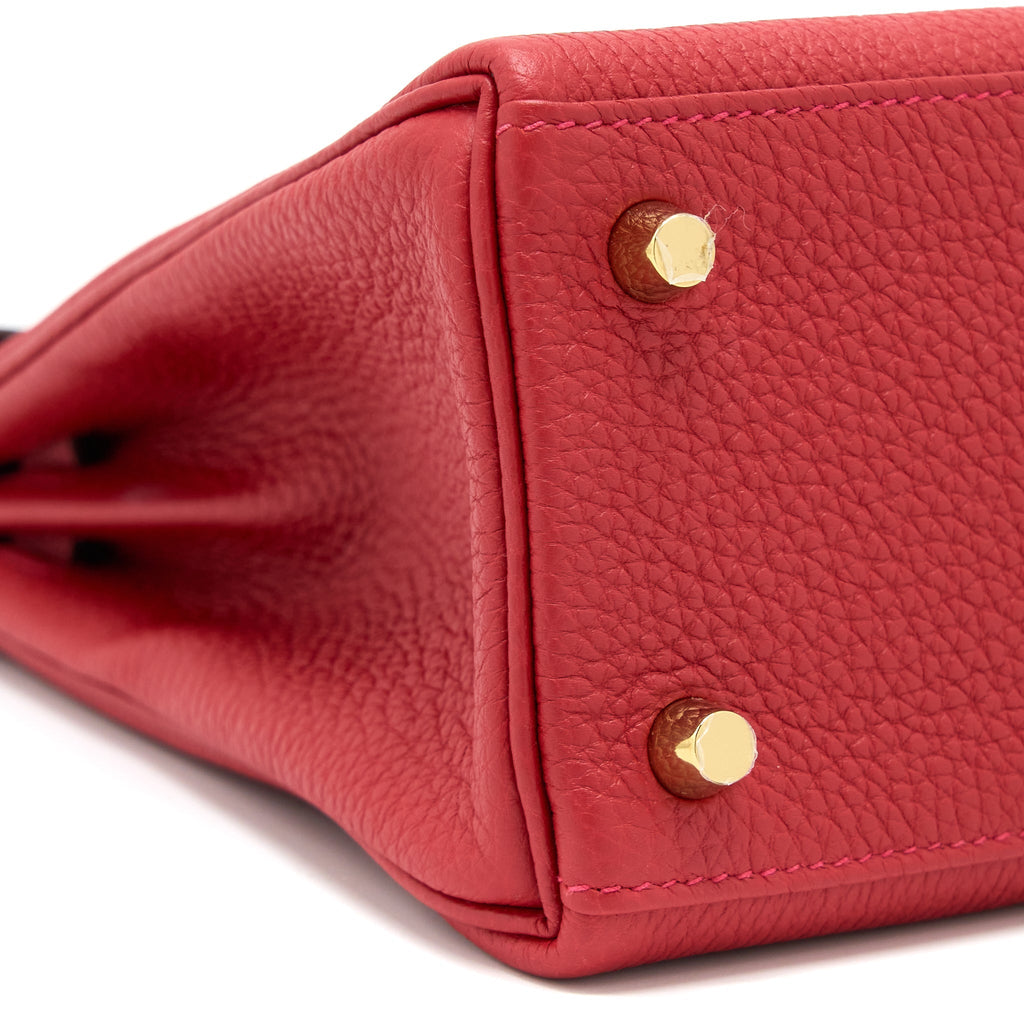 HERMES KELLY 25 TOGO Q5 ROUGE CASAQUE GHW