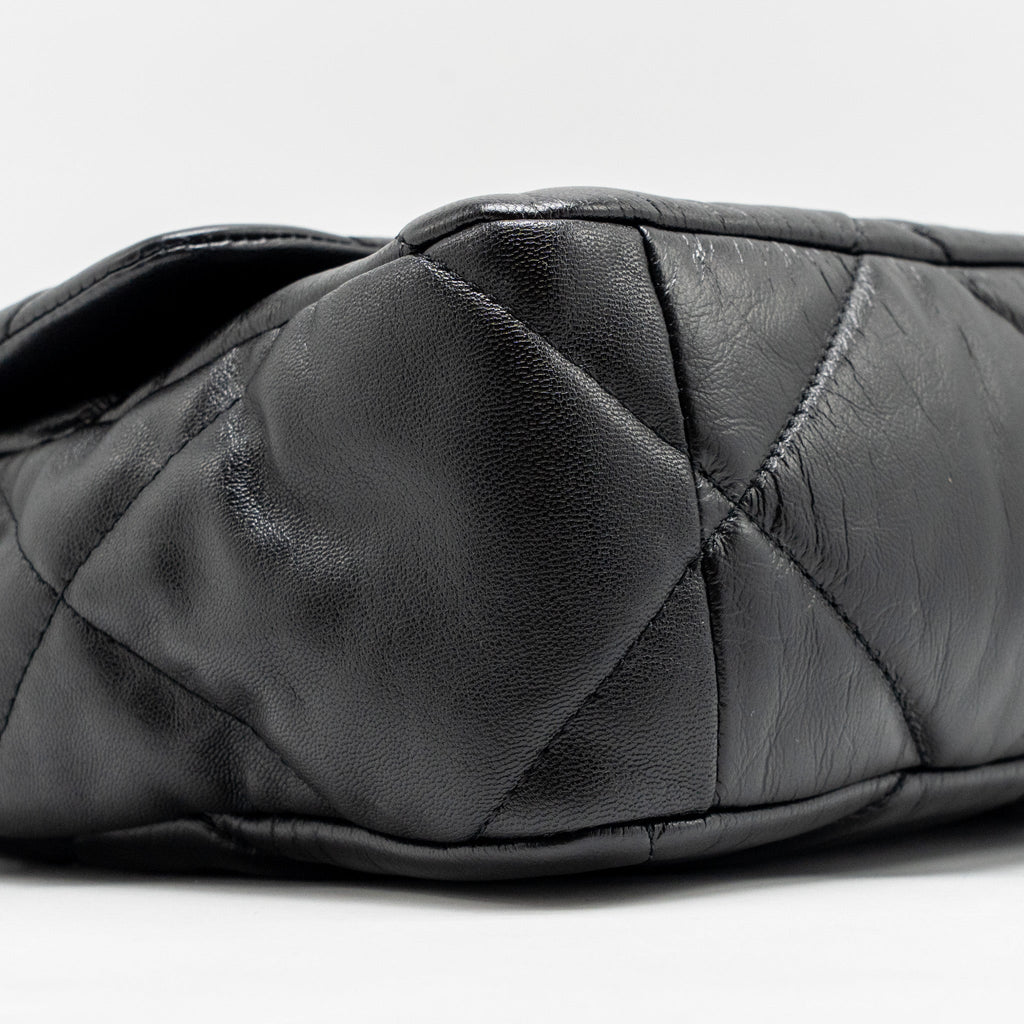 CHANEL LARGE 19 BAG GOATSKIN BLACK GHW