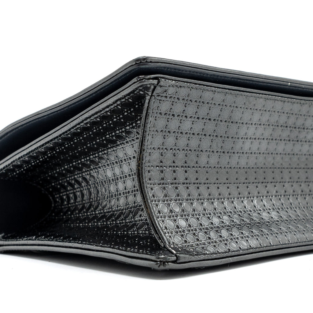 DIOR MEDIUM DIORAMA CALFSKIN METALLIC SILVER SHW