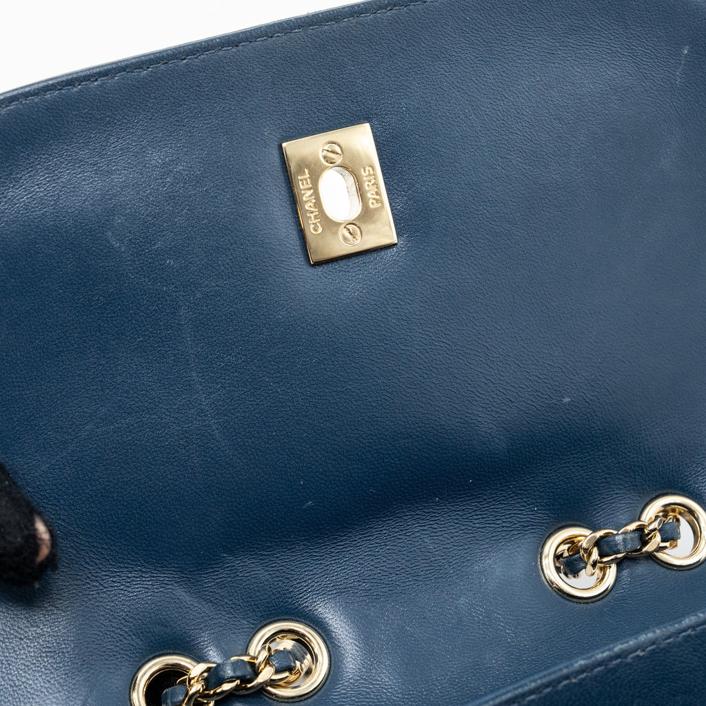 CHANEL QUILTED FLAP CROSSBODY BAG LAMBSKIN DARK BLUE LGHW