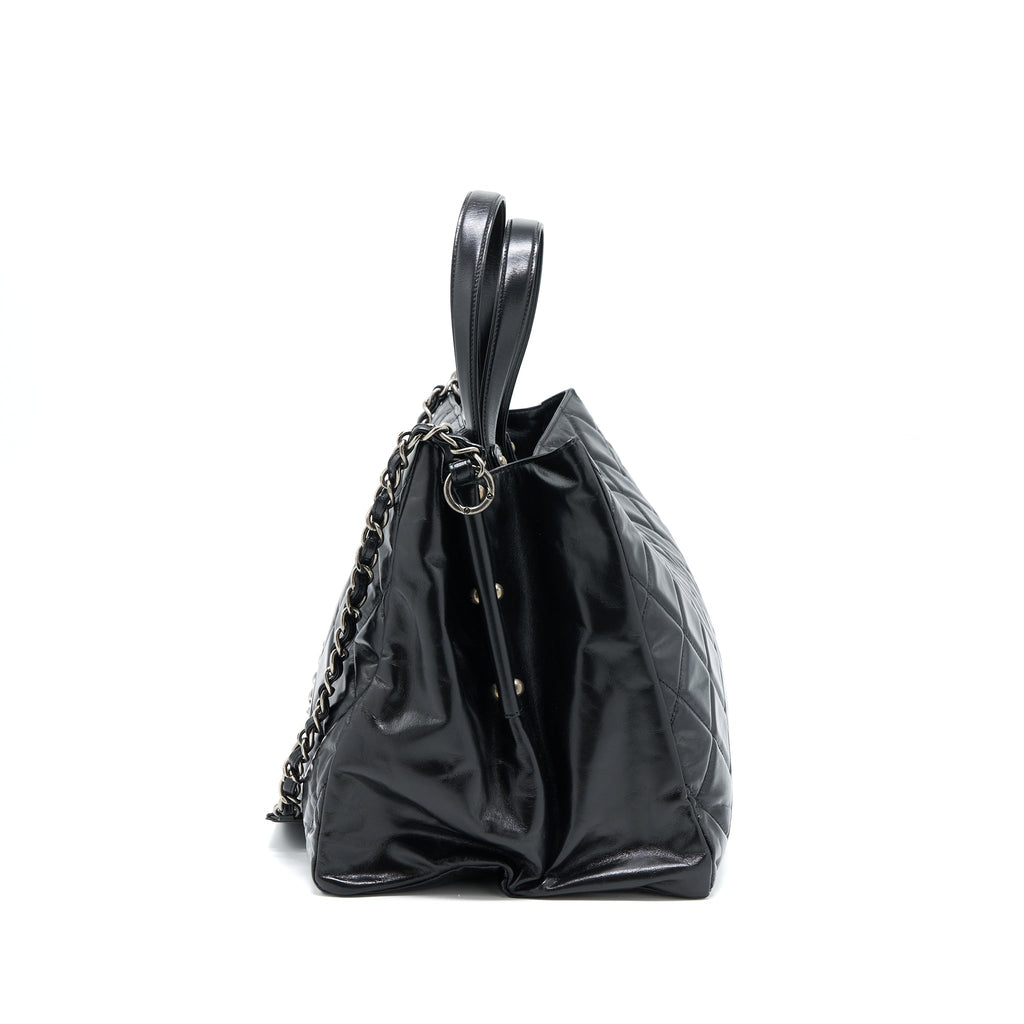 CHANEL LARGE TOTE BAG CALFSKIN BLACK RUTHENIUM HARDWARE