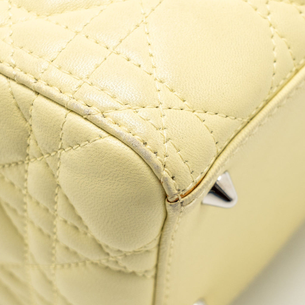 DIOR MEDIUM LADY DIOR LAMBSKIN LIGHT YELLOW SHW