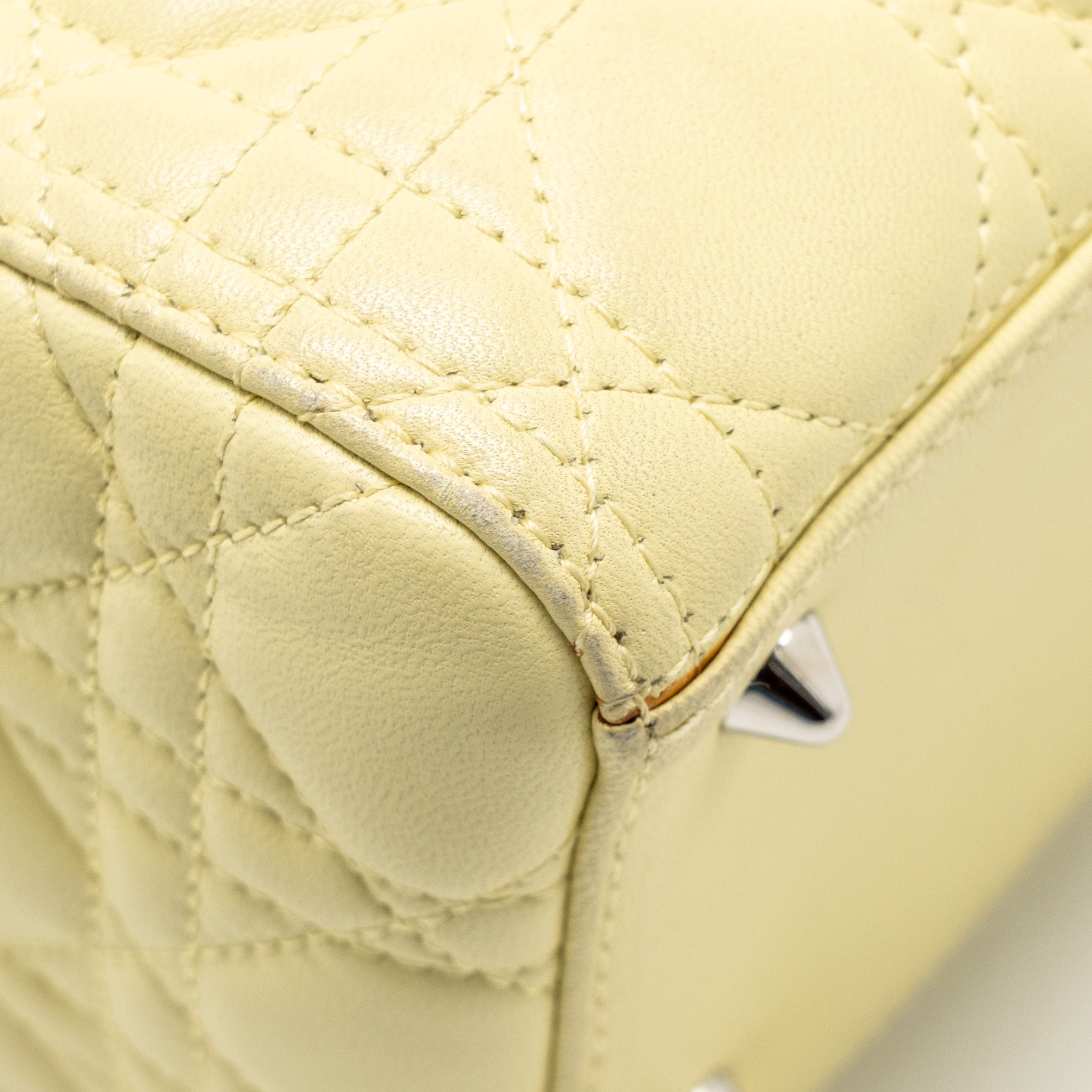 DIOR MEDIUM LADY DIOR LAMBSKIN LIGHT YELLOW SHW