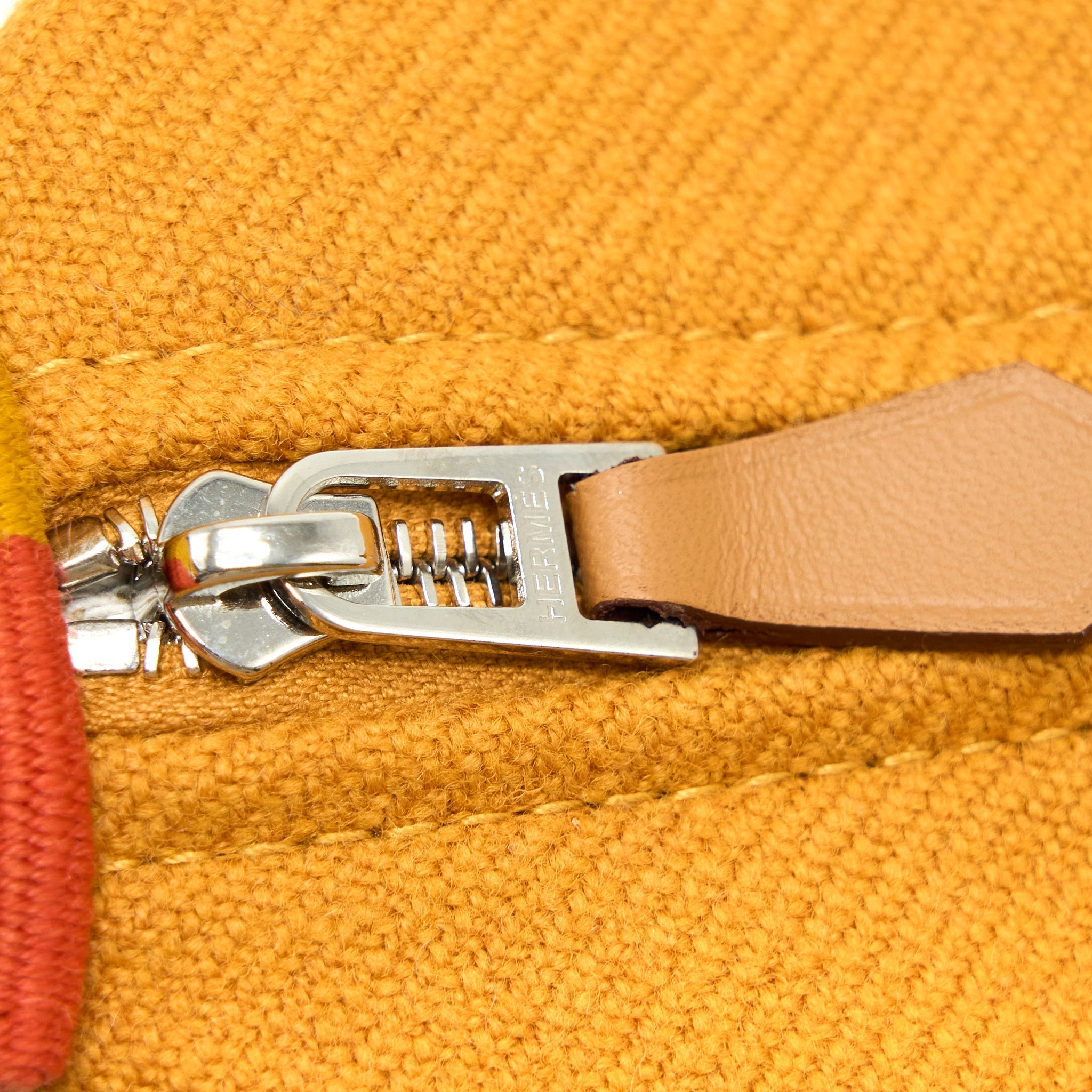 HERMES TROUSSE DE TOILETTE BRIDE PM WOOL OCRE SHW