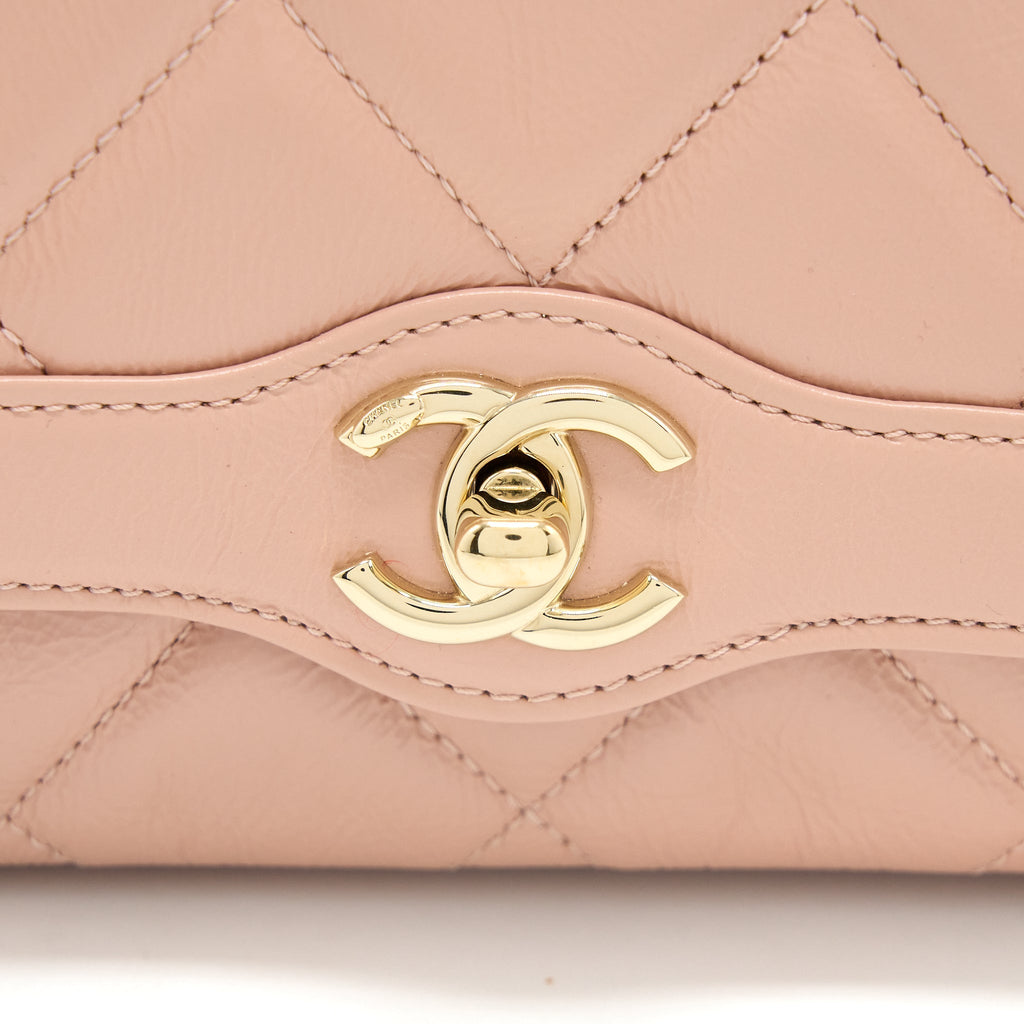 CHANEL SEASONAL FLAP BAG AGED CALFSKIN PINK LGHW