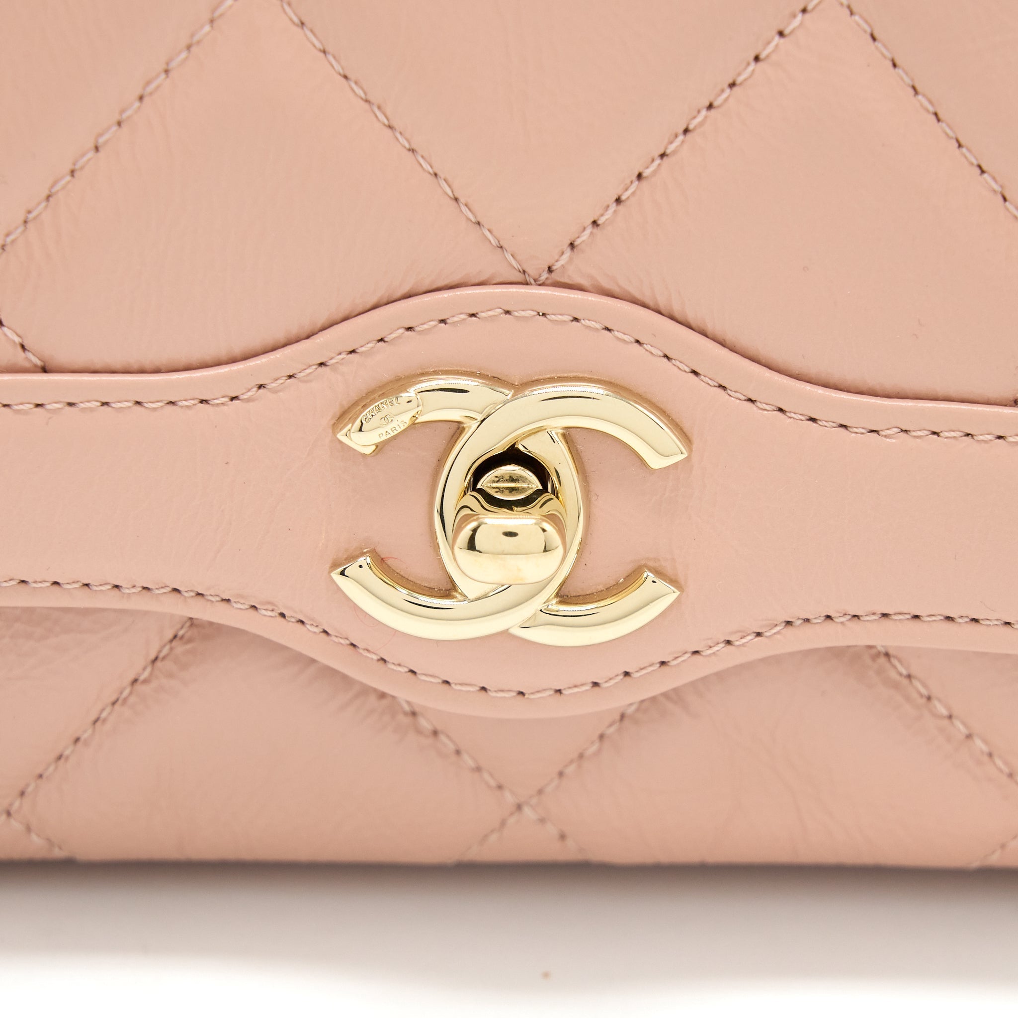 CHANEL SEASONAL FLAP BAG AGED CALFSKIN PINK LGHW
