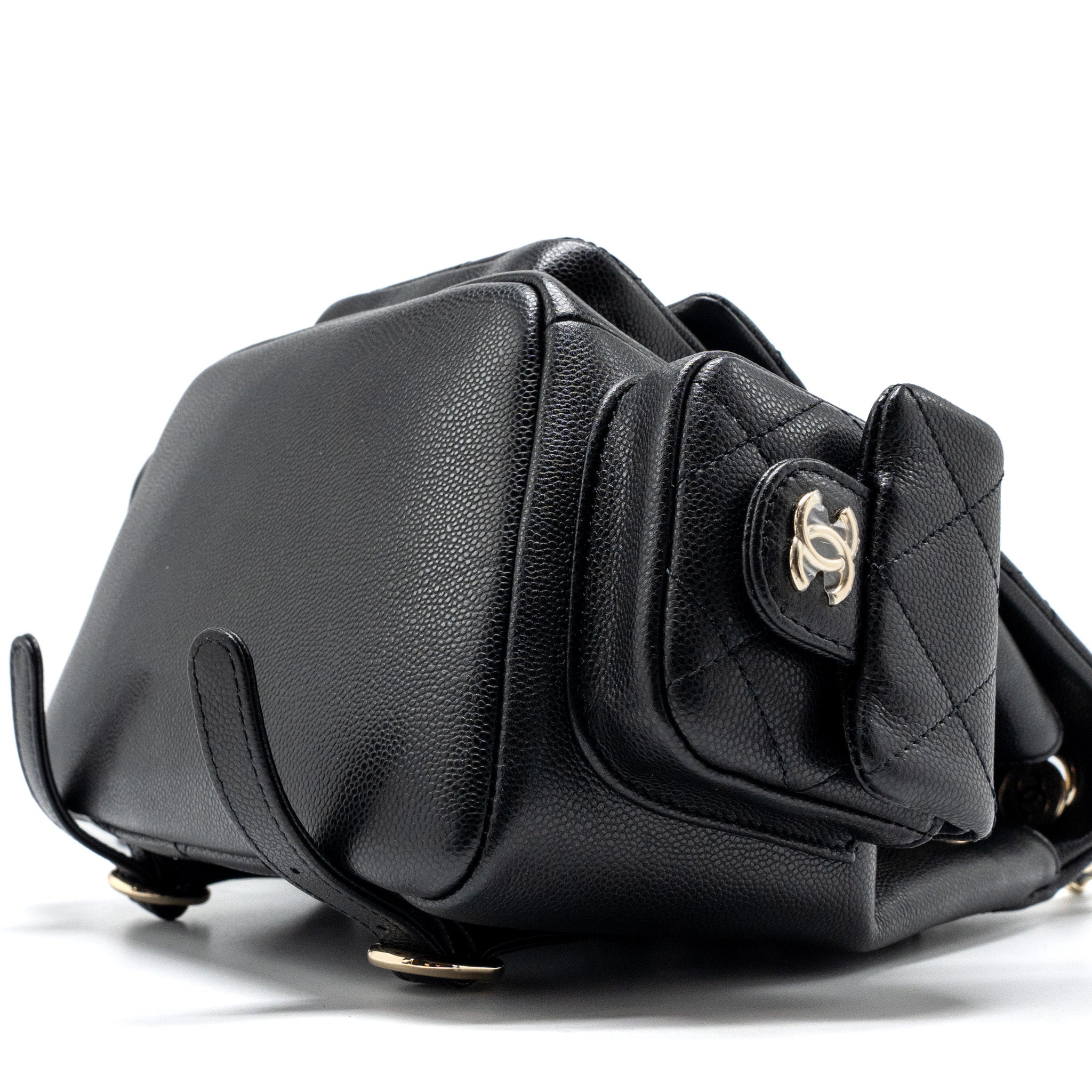 CHANEL 23K TRIPLE POCKET BACKPACK CAVIAR BLACK LGHW (MICROCHIP)