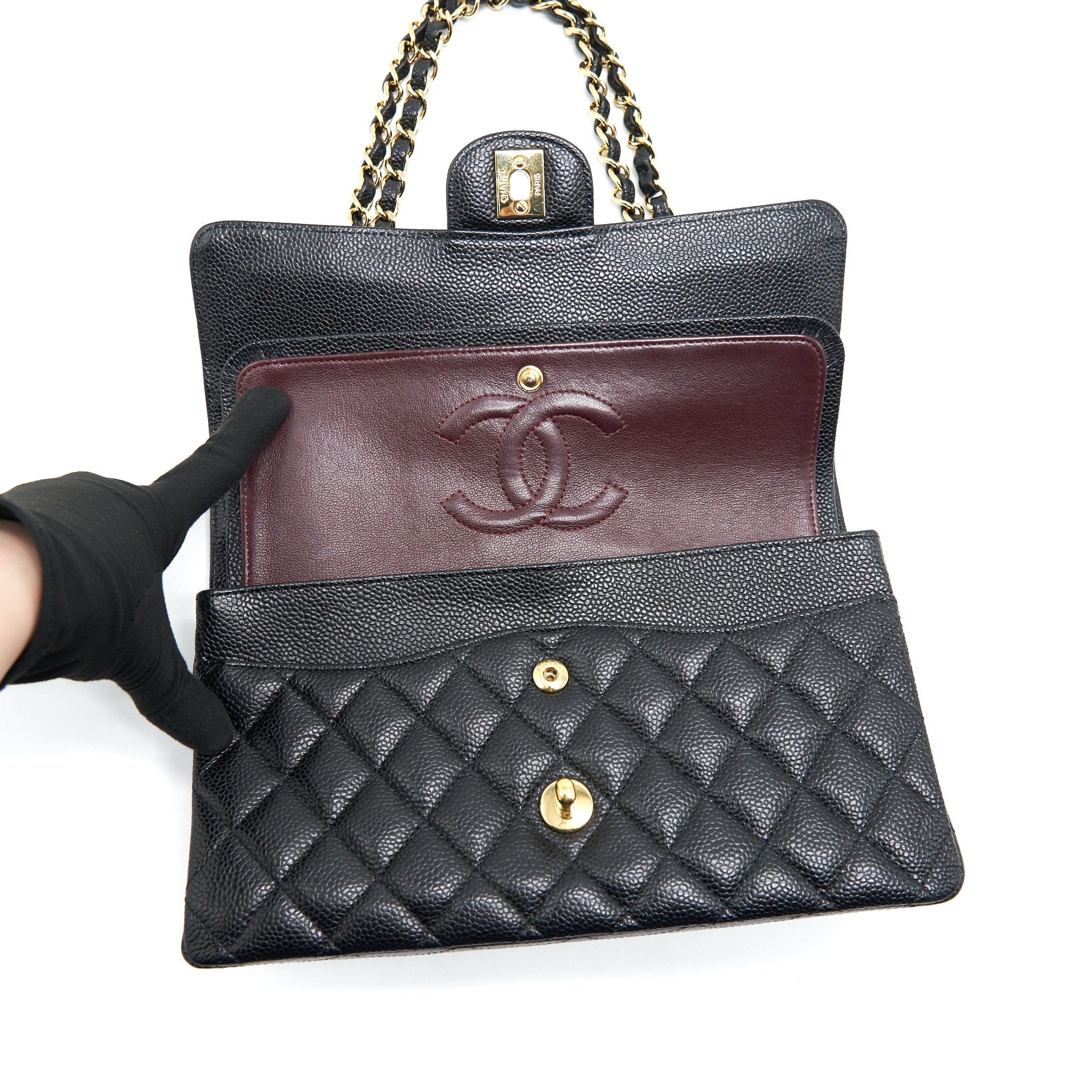 CHANEL CLASSIC DOUBLE FLAP MEDIUM BLACK CAVIAR GHW