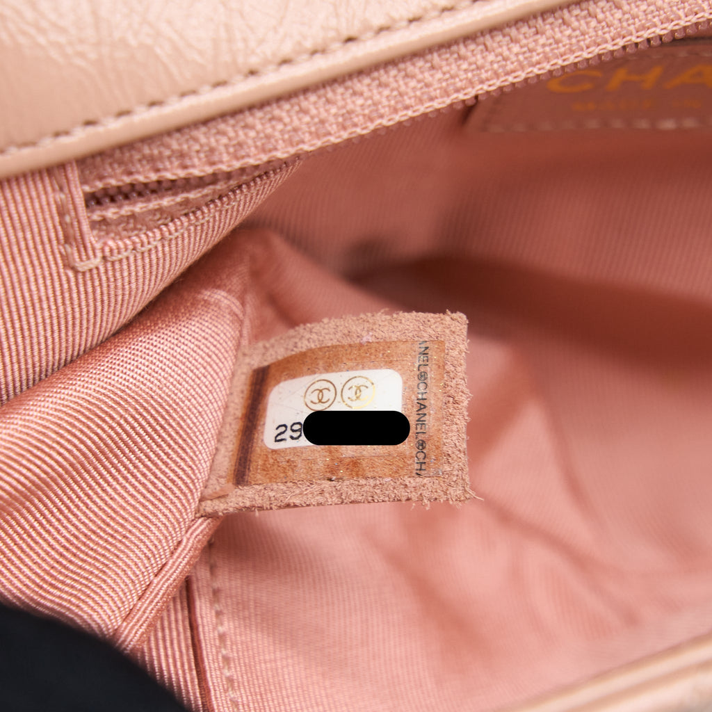 CHANEL SEASONAL FLAP BAG AGED CALFSKIN PINK LGHW