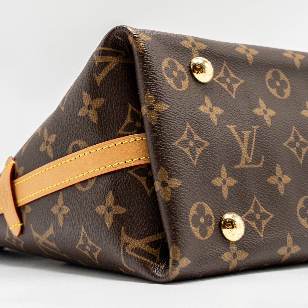 LOUIS VUITTON CARRYALL PM MONOGRAM CANVAS GHW