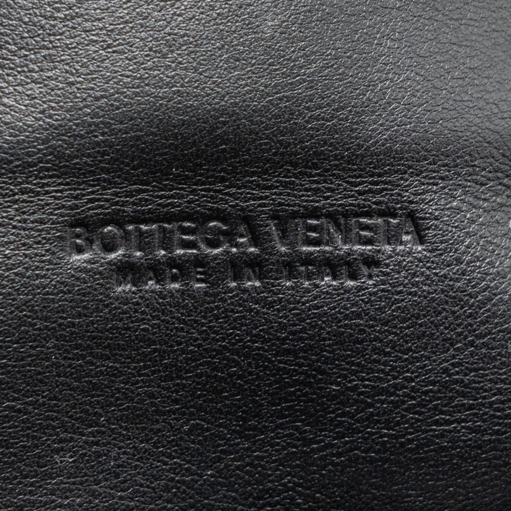 BOTTEGA VENETA THE MINI POUCH BELT BAG CALFSKIN BLACK GHW