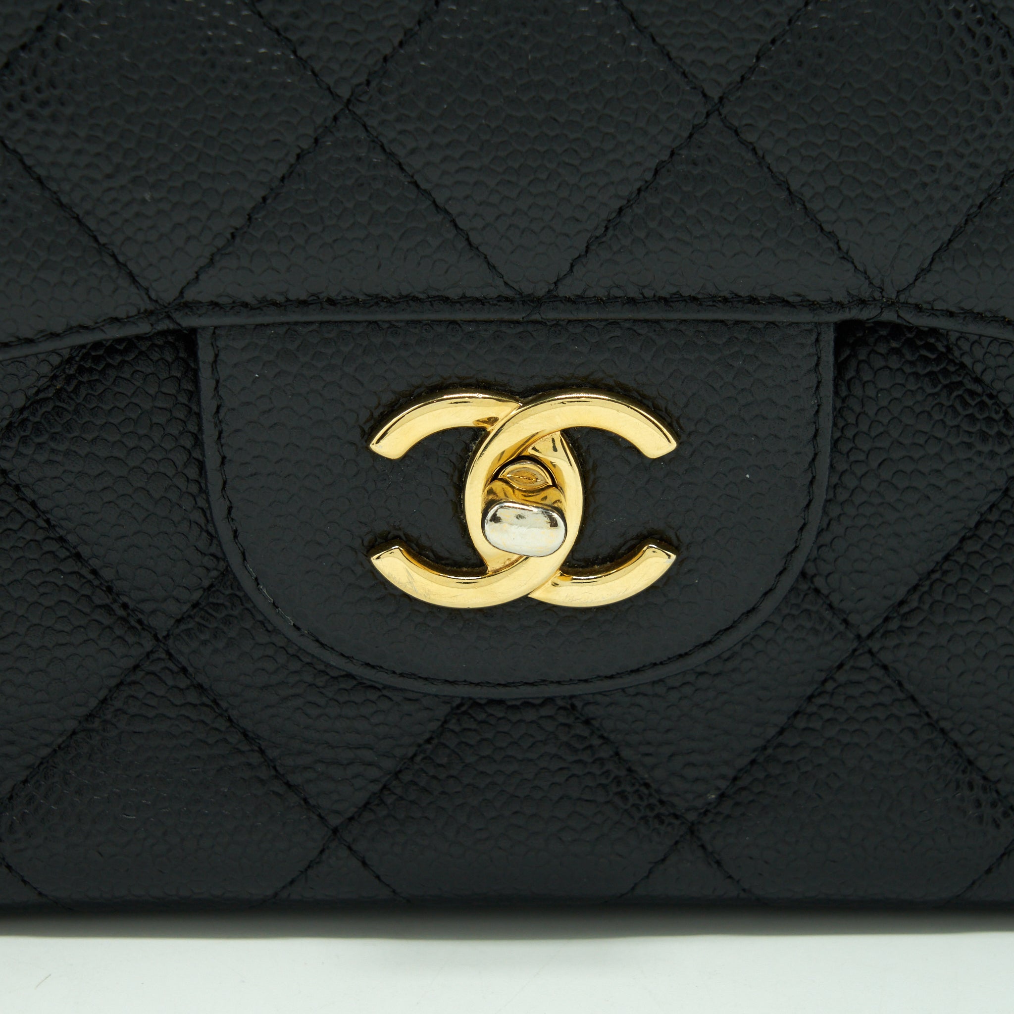 CHANEL JUMBO CLASSIC DOUBLE FLAP BAG CAVIAR BLACK GHW