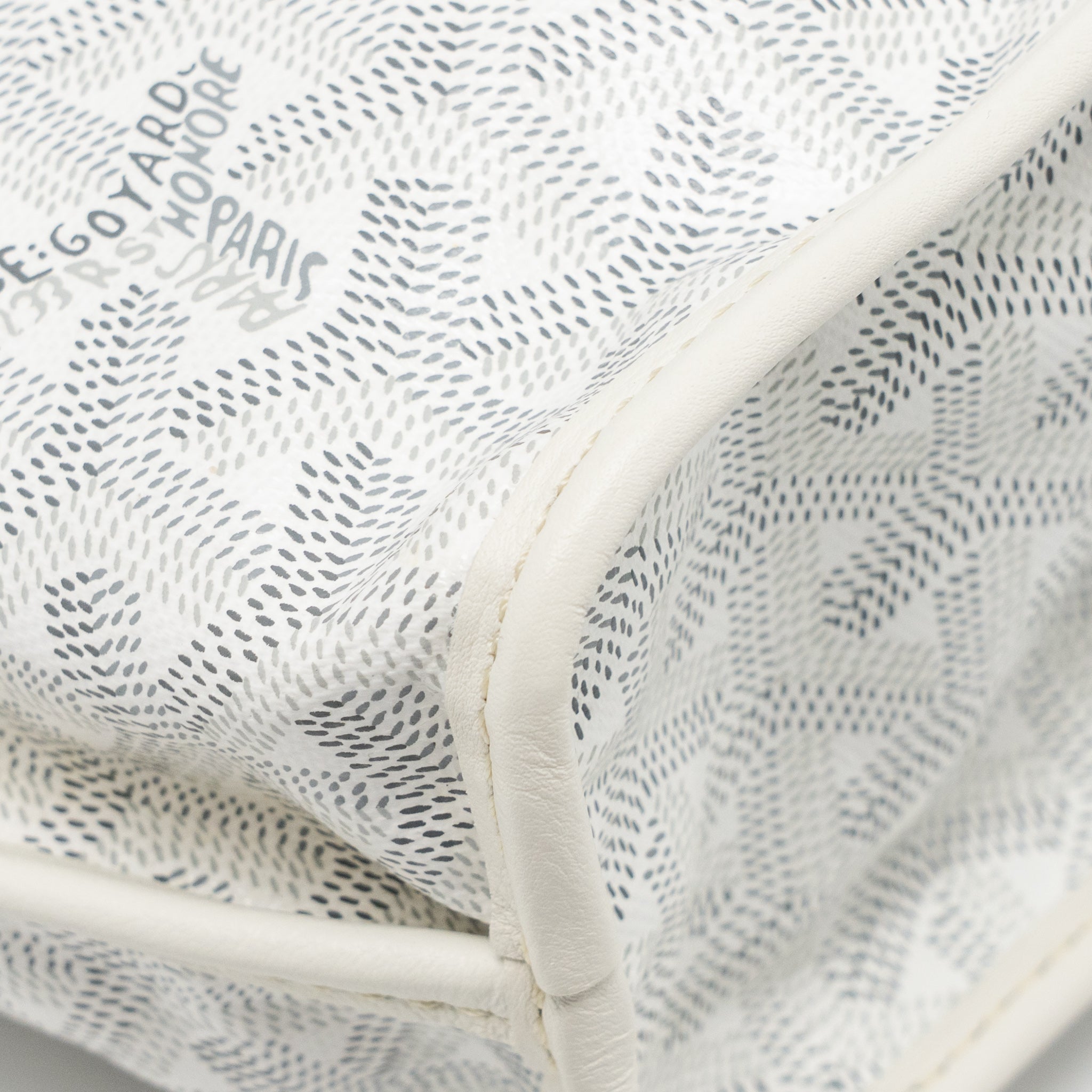 GOYARD ANJOU MINI BAG GOYARDINE CANVAS/CHEVROCHES CALFSKIN WHITE SHW