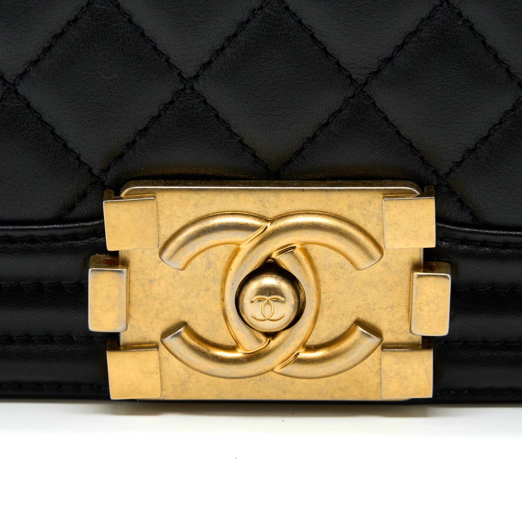 CHANEL MEDIUM BOY BAG CALFSKIN BLACK BRUSHED GHW