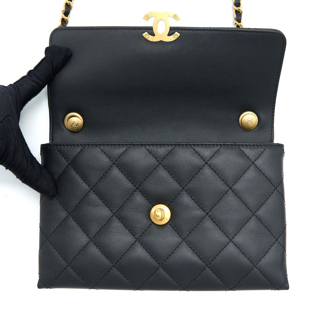 CHANEL HANDLE FLAP BAG CALFSKIN BLACK BRUSHED GHW (MICROCHIP)
