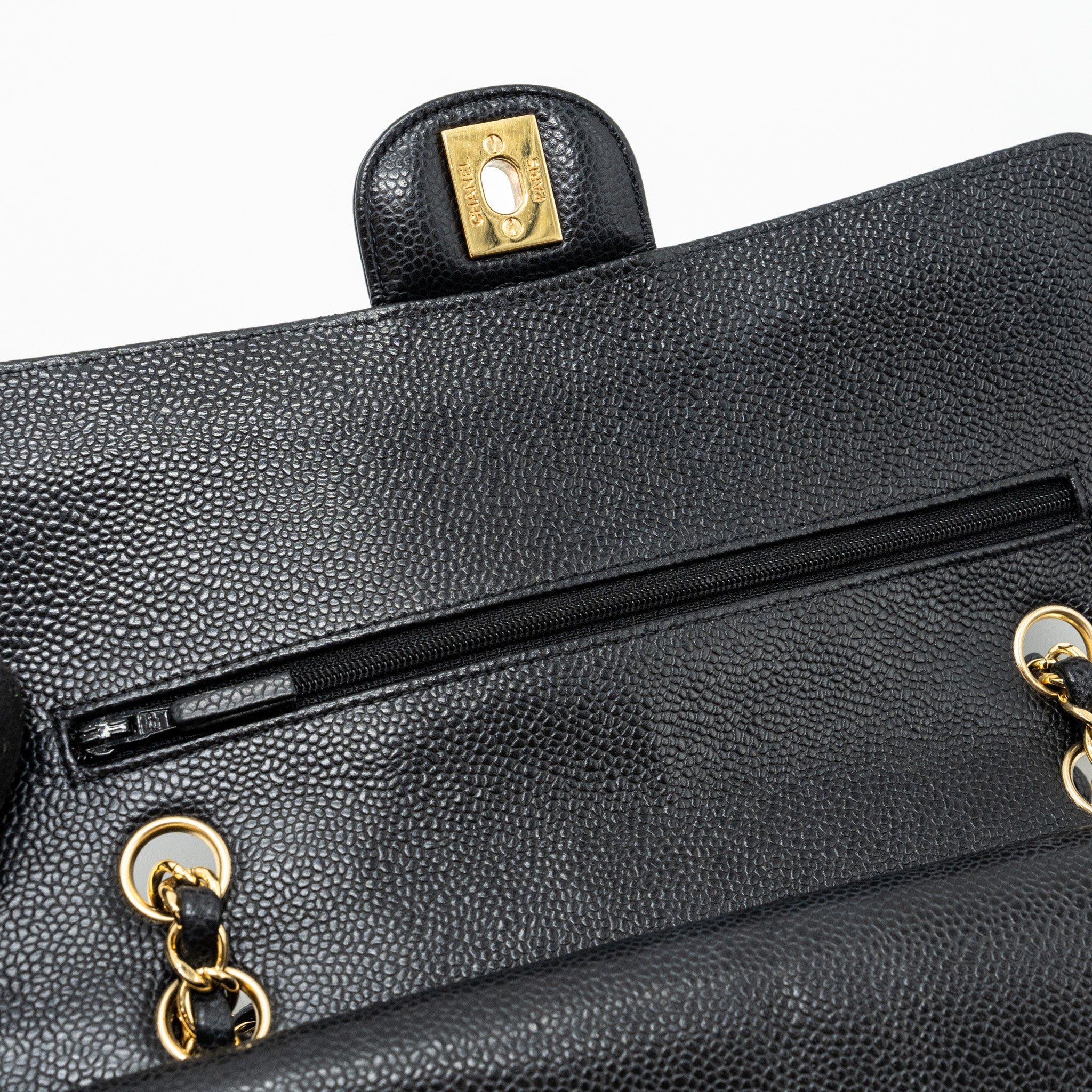 CHANEL MEDIUM CLASSIC DOUBLE FLAP BAG CAVIAR GHW