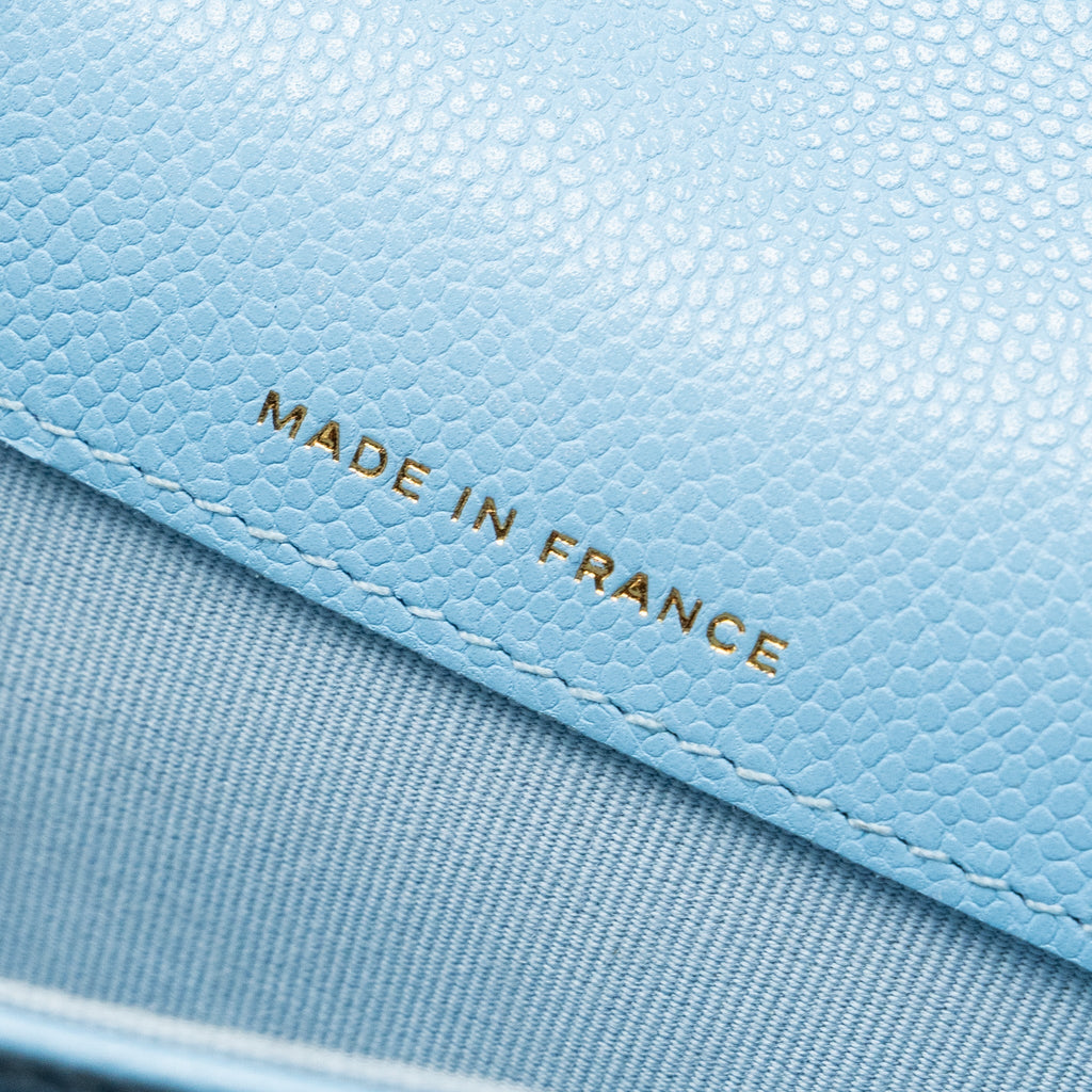 CHANEL CLASSIC FLAP CARD HOLDER CAVIAR BLUE LGHW (MICROCHIP)