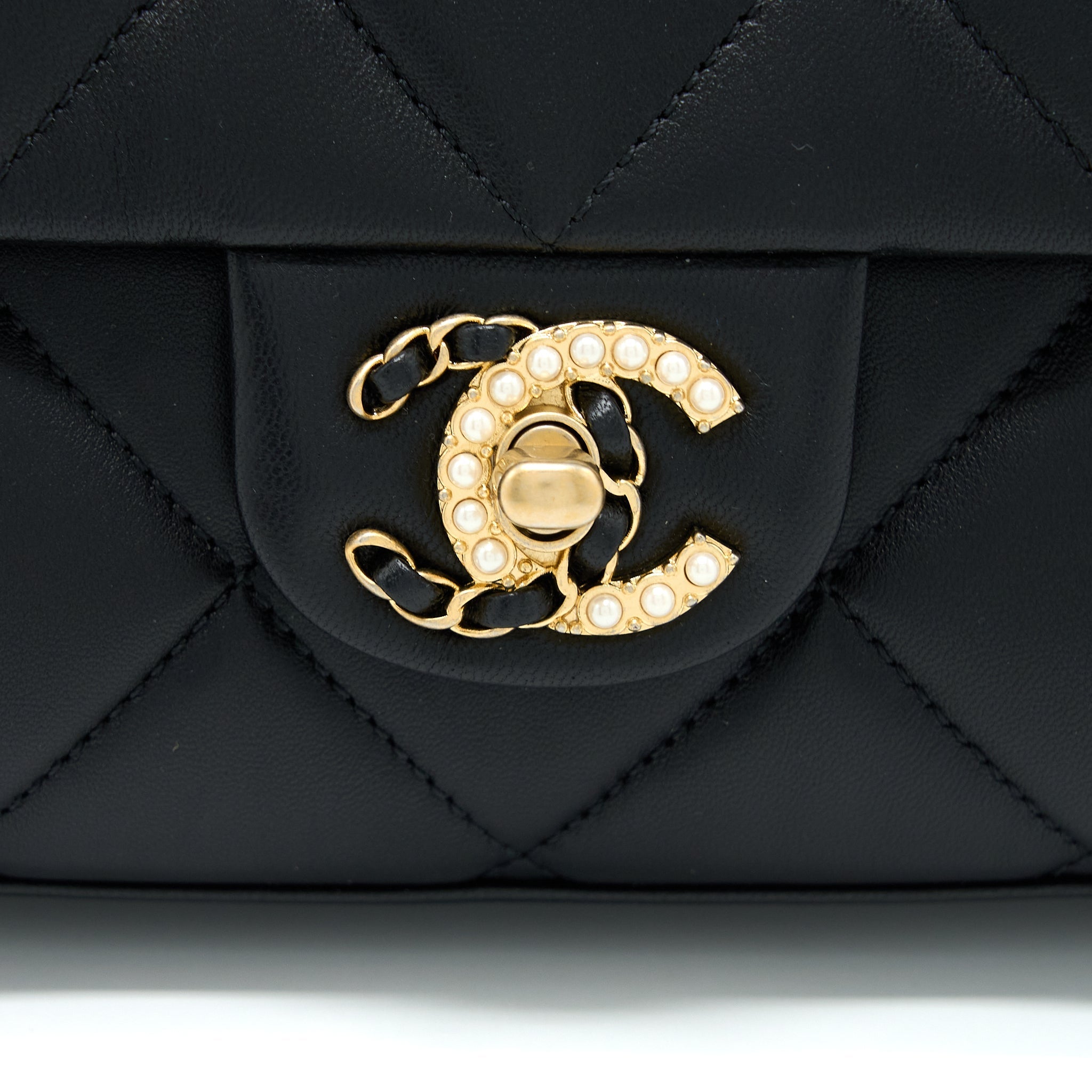 CHANEL QUILTED DETAILED LOGO FLAP BAG LAMBSKIN BLACK GHW (MICROCHIP)