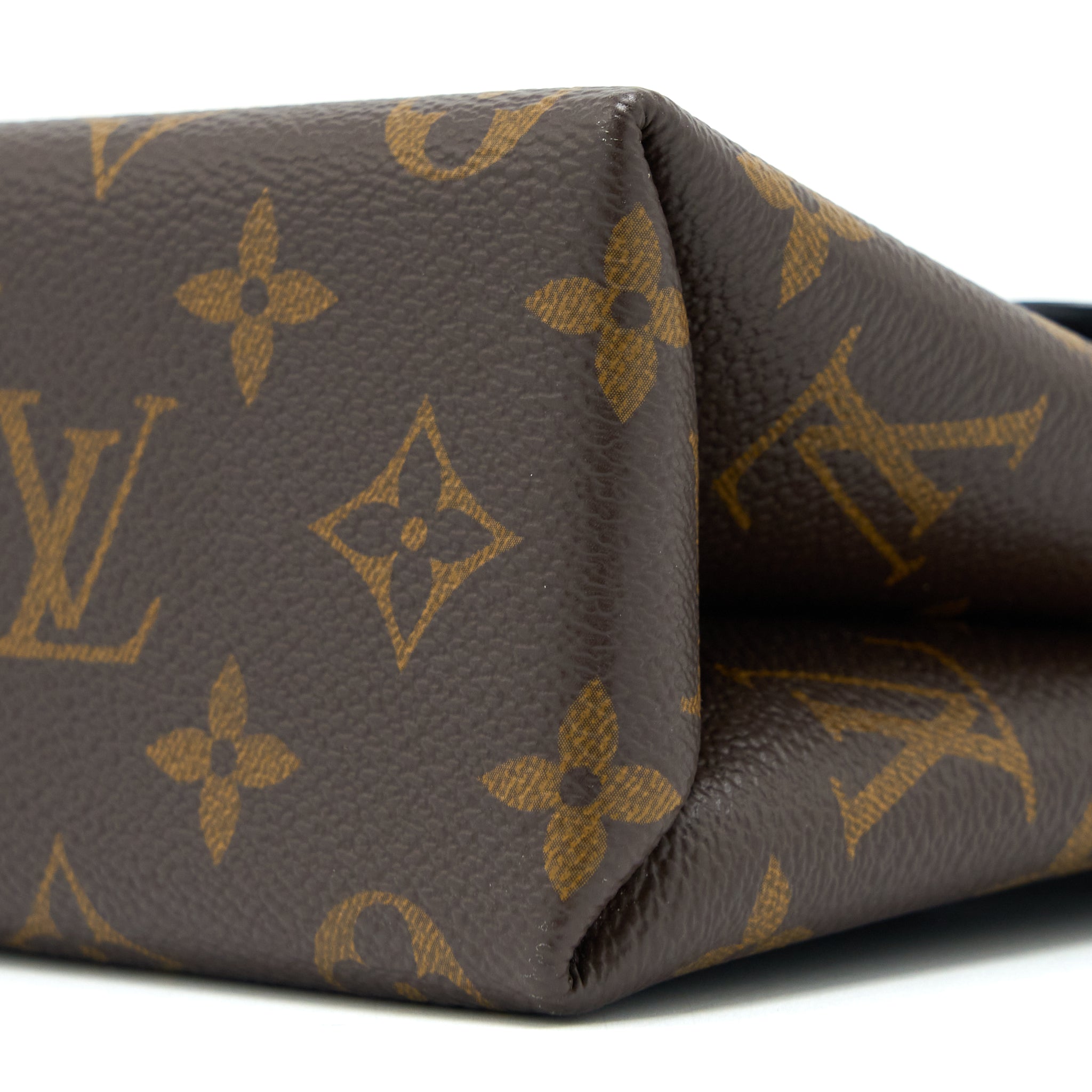 LOUIS VUITTON LOCKY BB MONOGRAM CANVAS/LEATHER BLACK GHW