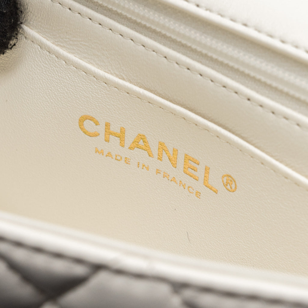 CHANEL TOP HANDLE MINI RECTANGULAR FLAP BAG LAMBSKIN WHITE LGHW (MICROCHIP)