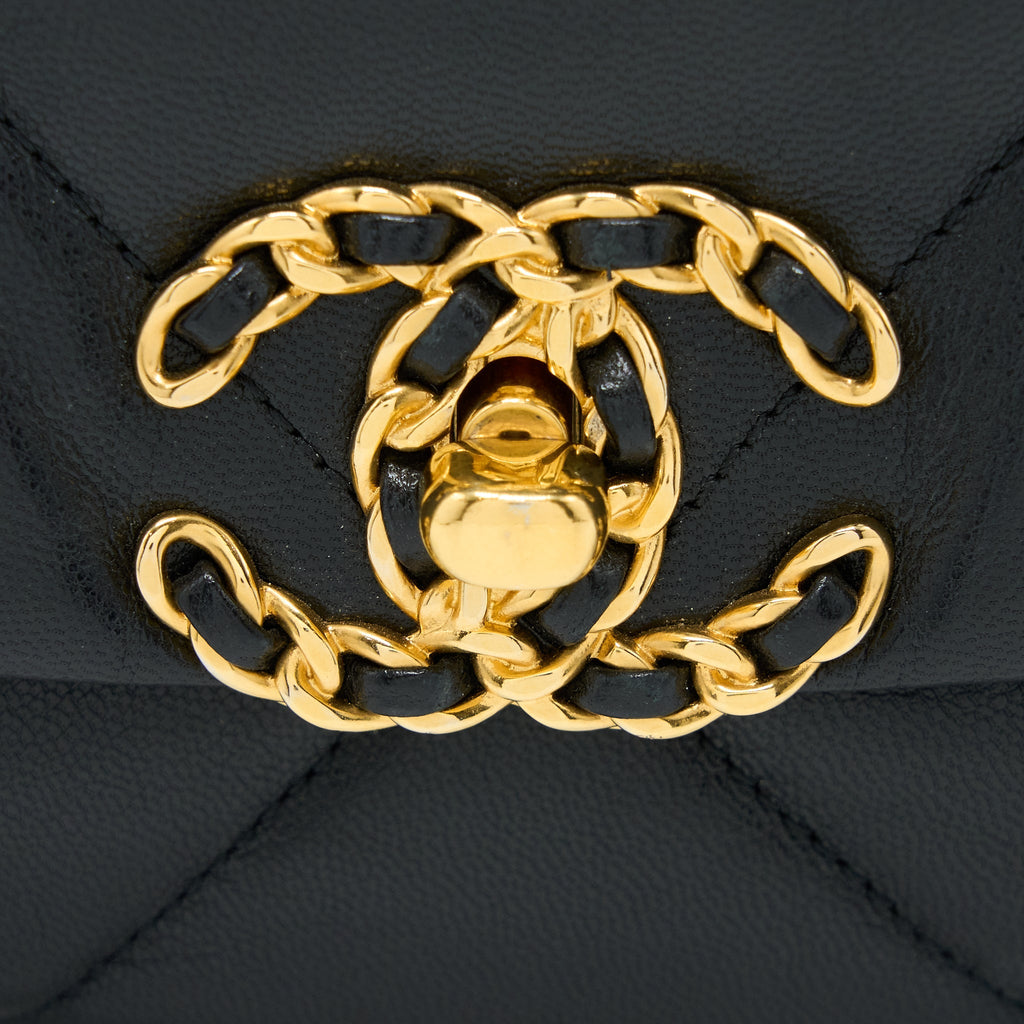 CHANEL SMALL 19 BAG GOATSKIN BLACK GHW