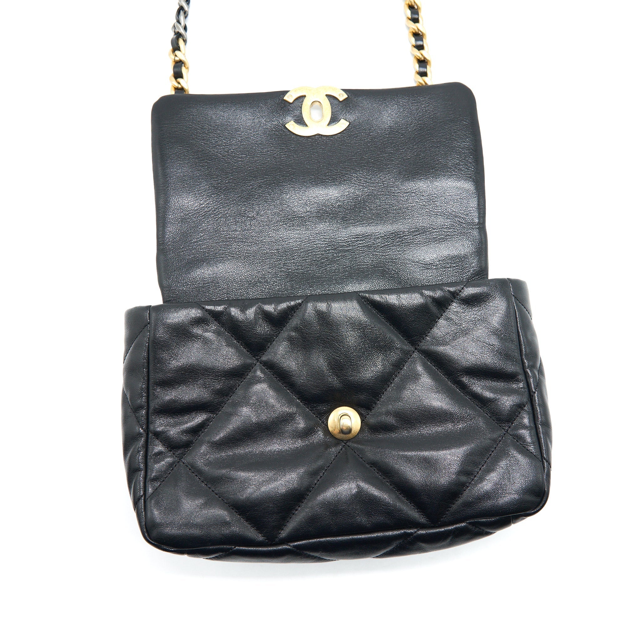 CHANEL SMALL 19 BAG BLACK GHW