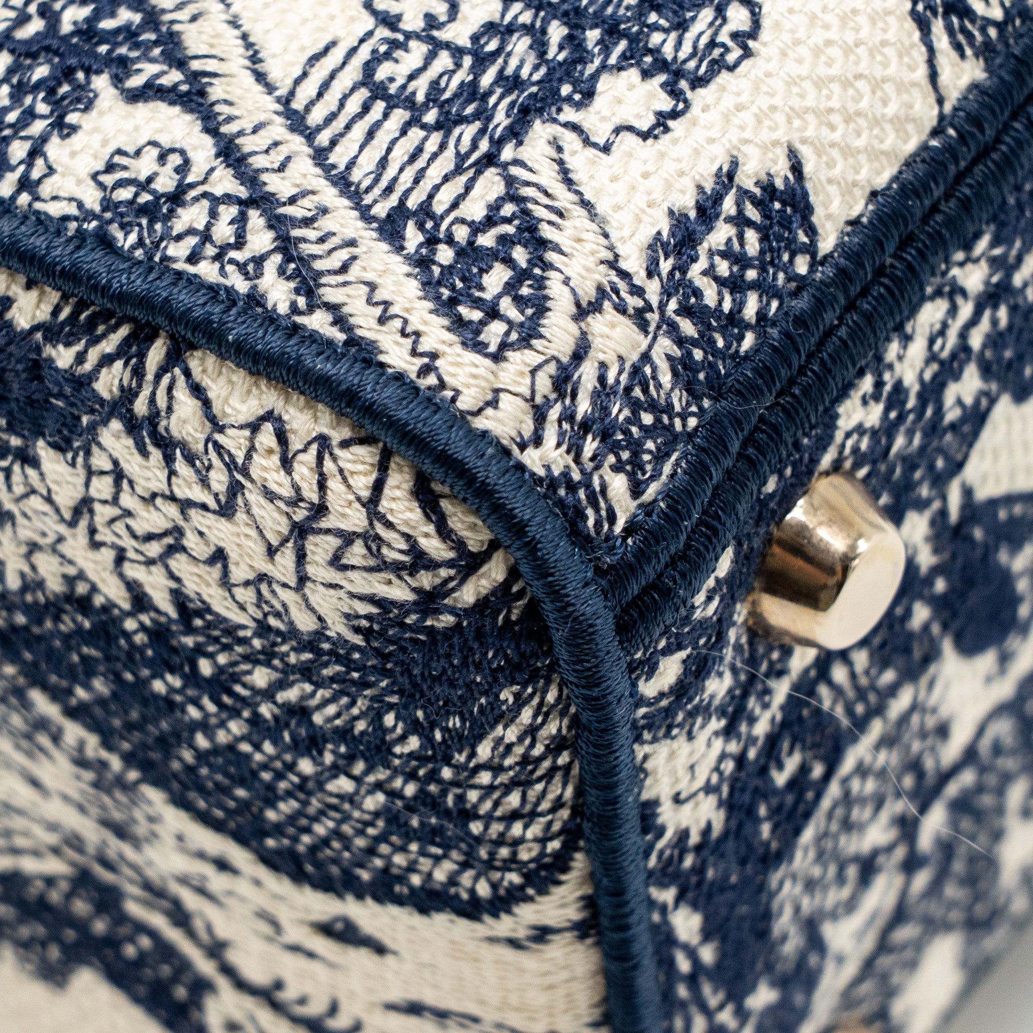 DIOR MEDIUM LADY D-LITE BAG TOILE DE JOUY EMBROIDERY BLUE LGHW