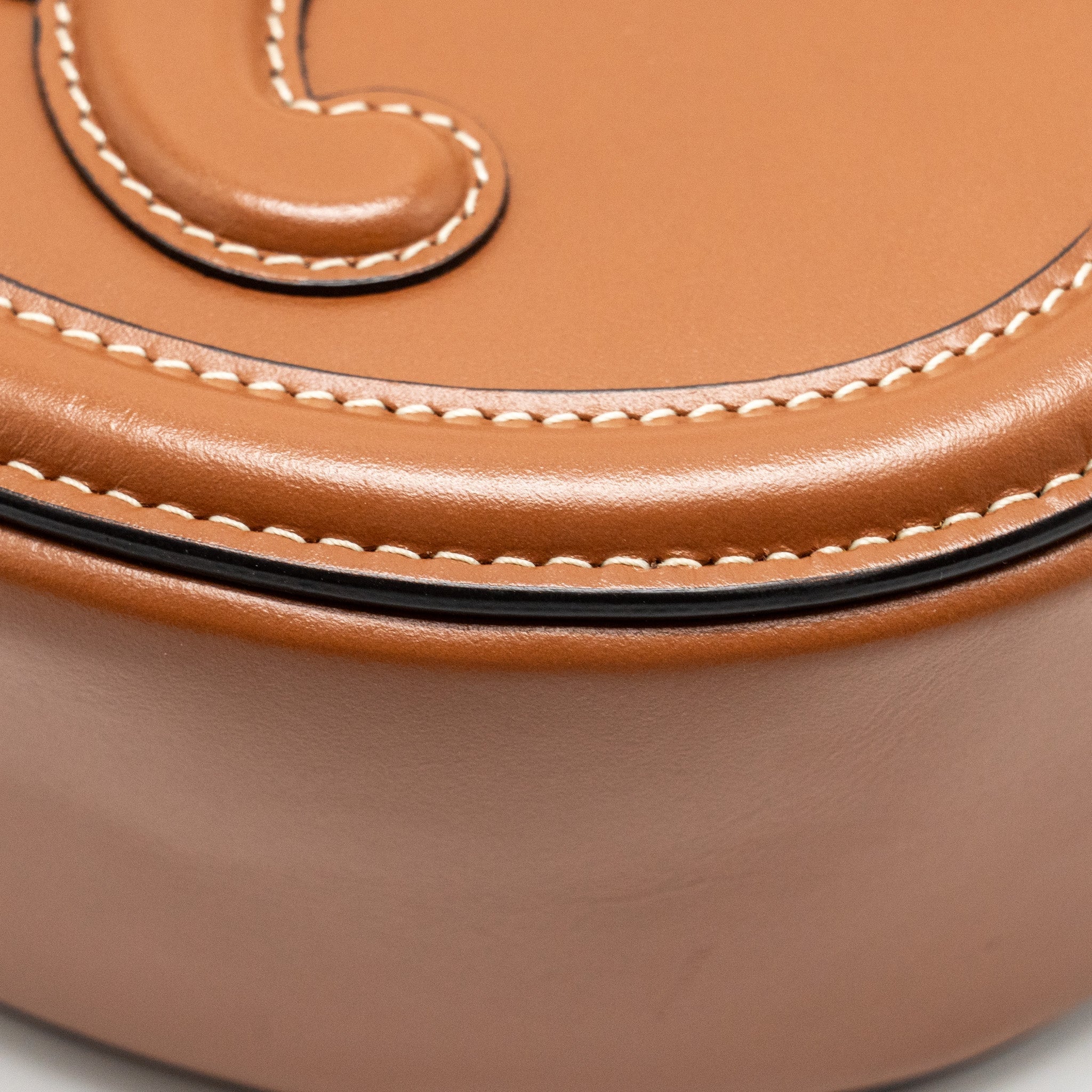 CELINE OVAL BAG SMOOTH CALFSKIN TAN GHW