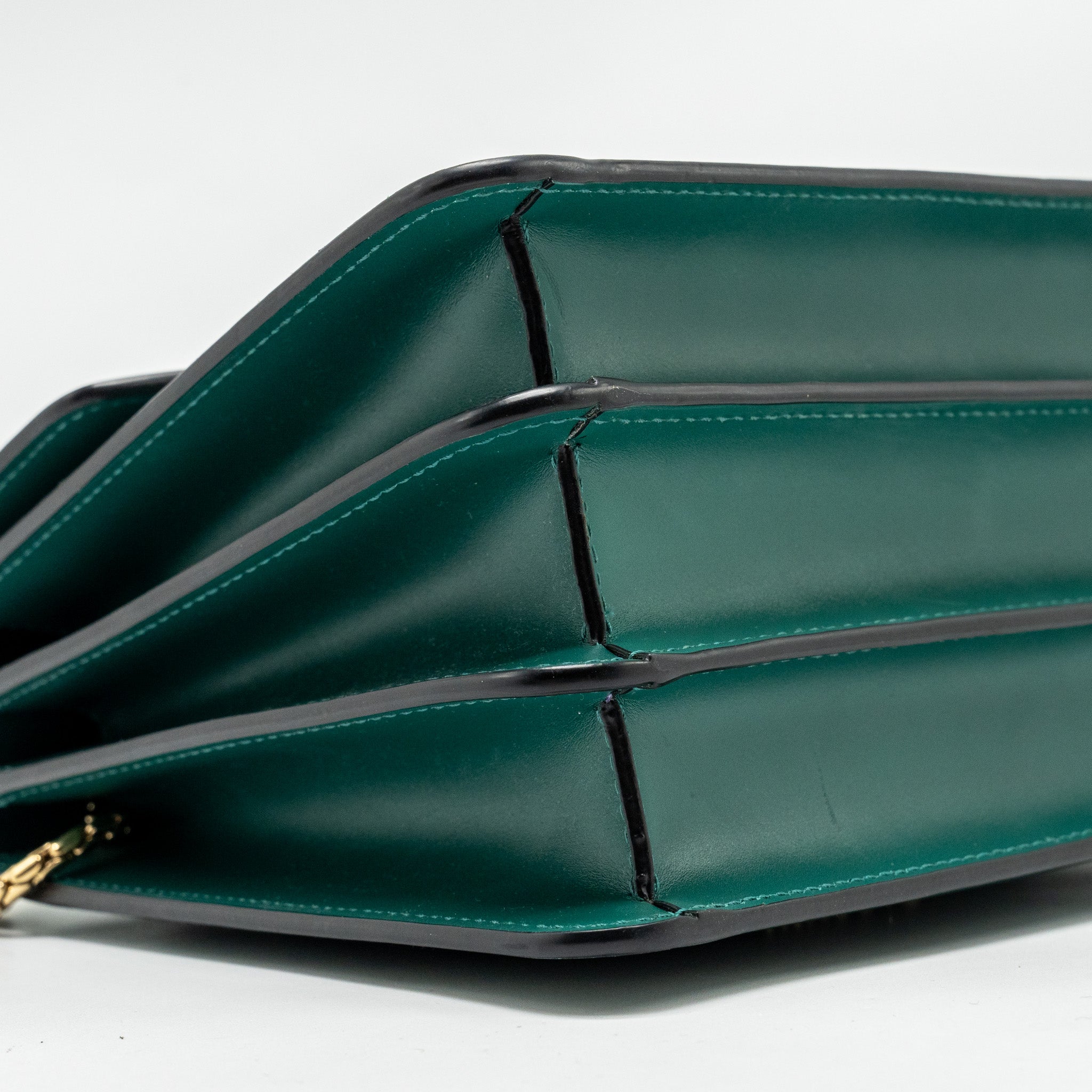 BVLGARI SERPENTI FOREVER TOP HANDLE CALFSKIN GREEN GHW