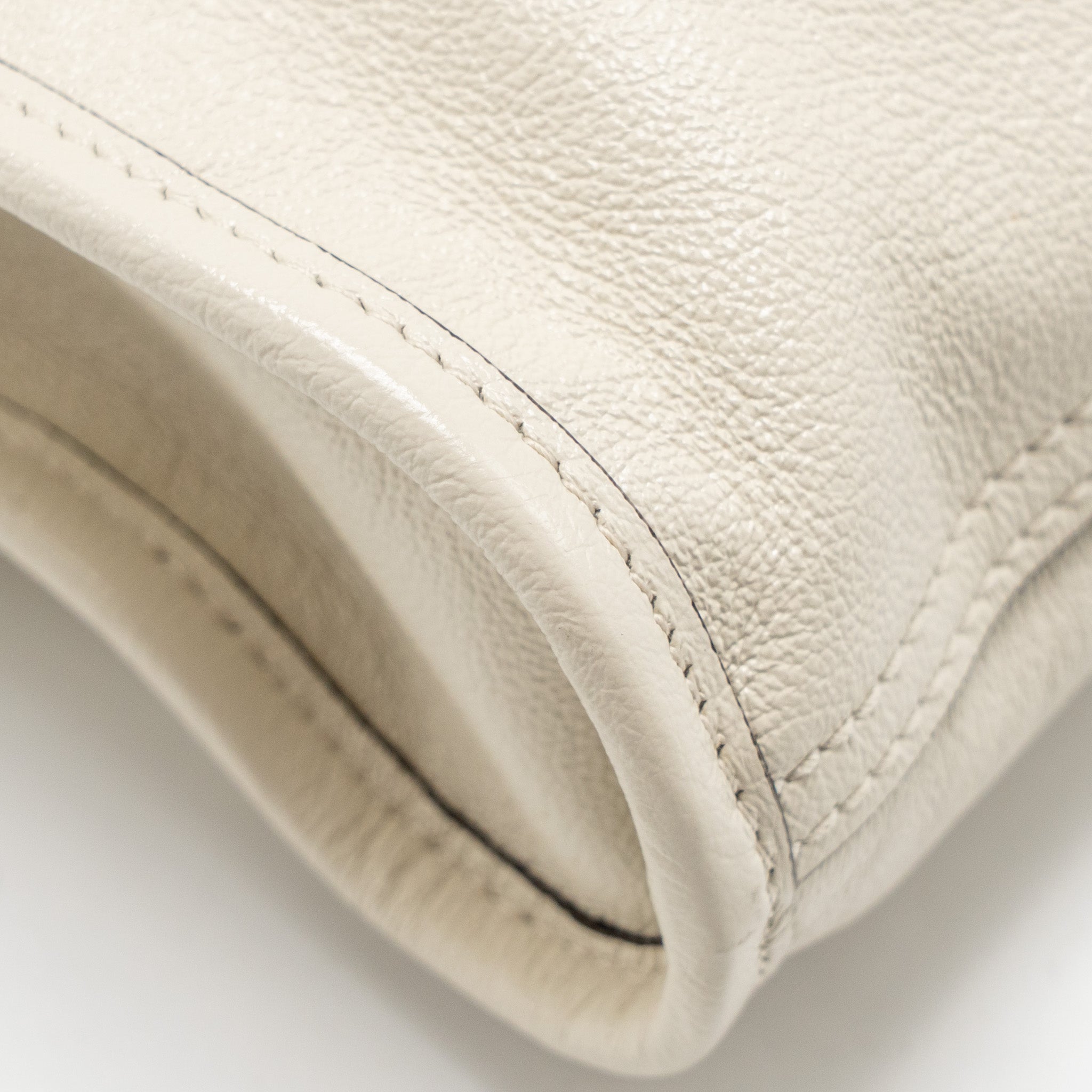 GUCCI RAJAH LARGE CHAIN TOTE BAG LEATHER WHITE GHW