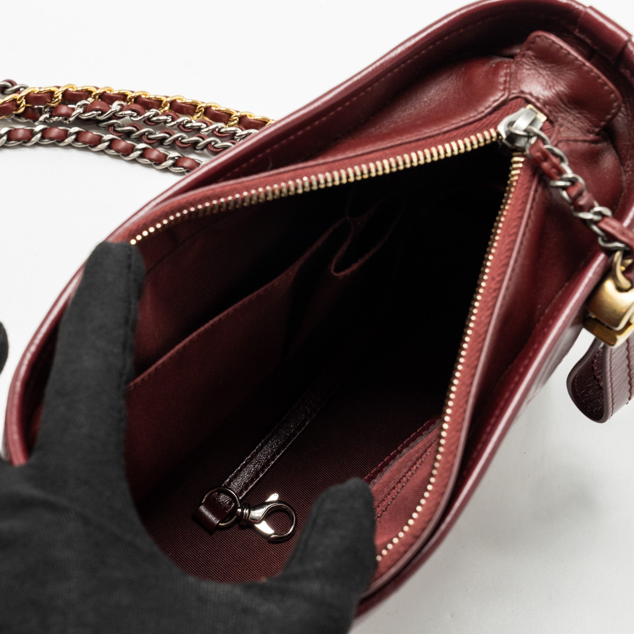 CHANEL SMALL GABRIELLE HOBO BAG CALFSKIN RED MULTICOLOUR HARDWARE