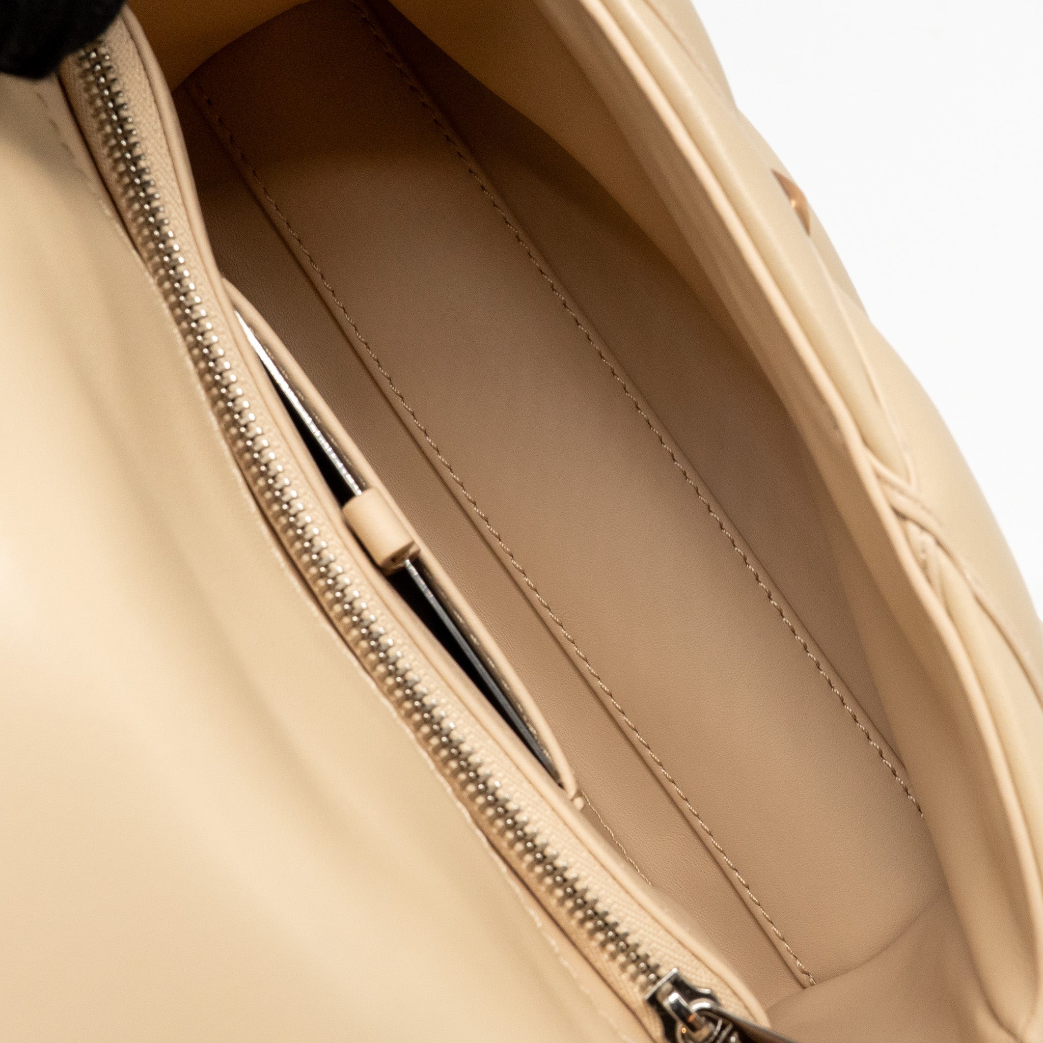 LOUIS VUITTON GO-14 MM LAMBSKIN BEIGE MULTICOLOUR HARDWARE