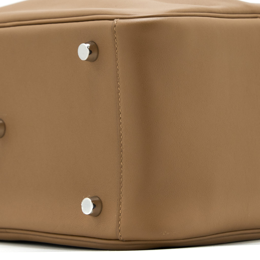 HERMES LINDY 26 SWIFT 3G ALEZAN/4B BISCUIT SHW