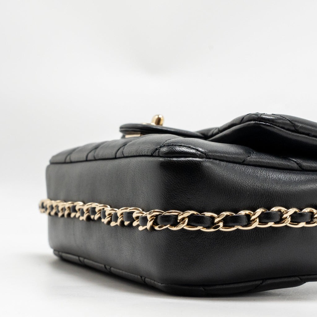 CHANEL QUILTED FLAP BAG WITH PEARL CHAIN LAMBSKIN BLACK LGHW