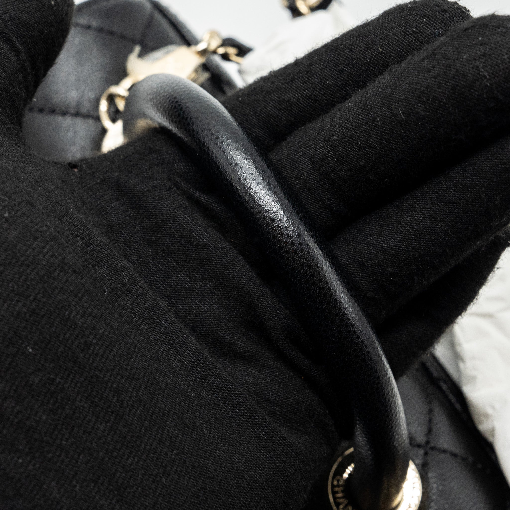 CHANEL SMALL COCO HANDLE CAVIAR BLACK LGHW (MICROCHIP)