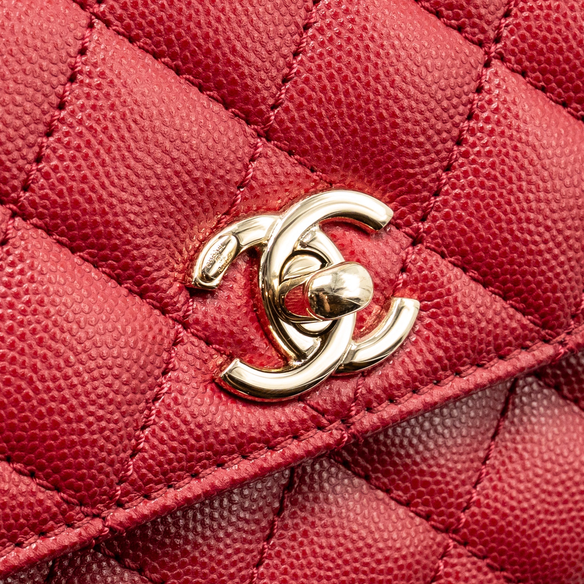 CHANEL SMALL COCO HANDLE CAVIAR RED LGHW (MICROCHIP)
